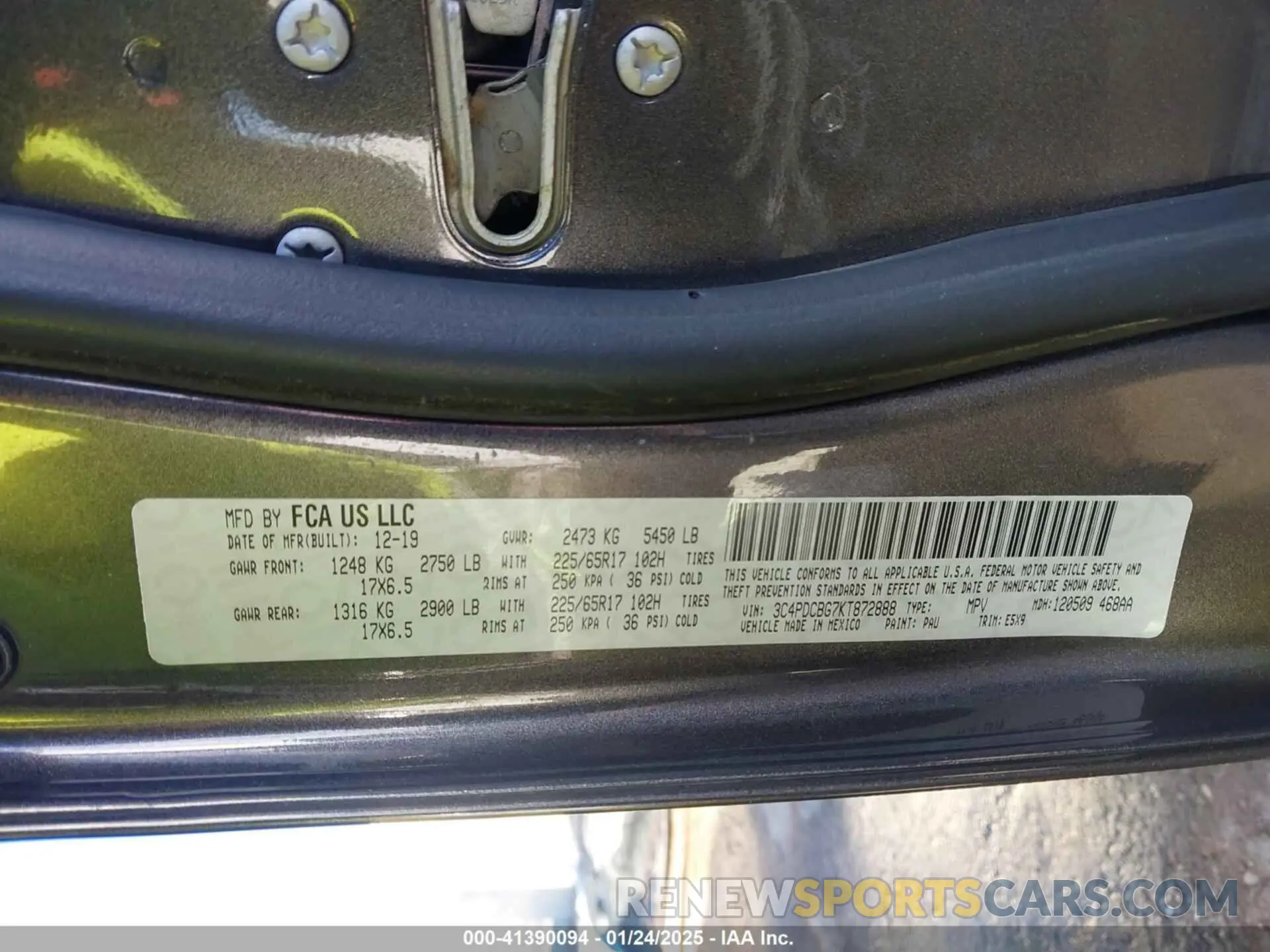 9 Photograph of a damaged car 3C4PDCBG7KT872888 DODGE JOURNEY 2019