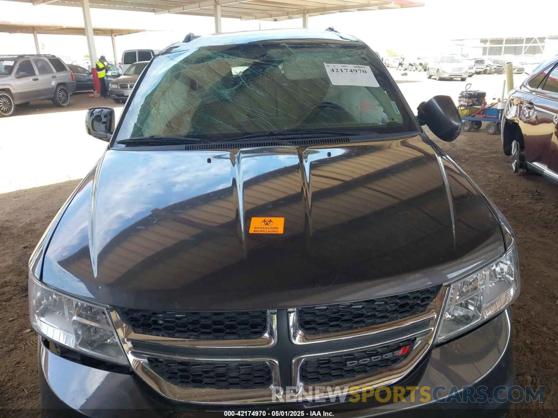 14 Photograph of a damaged car 3C4PDCBG9KT798938 DODGE JOURNEY 2019