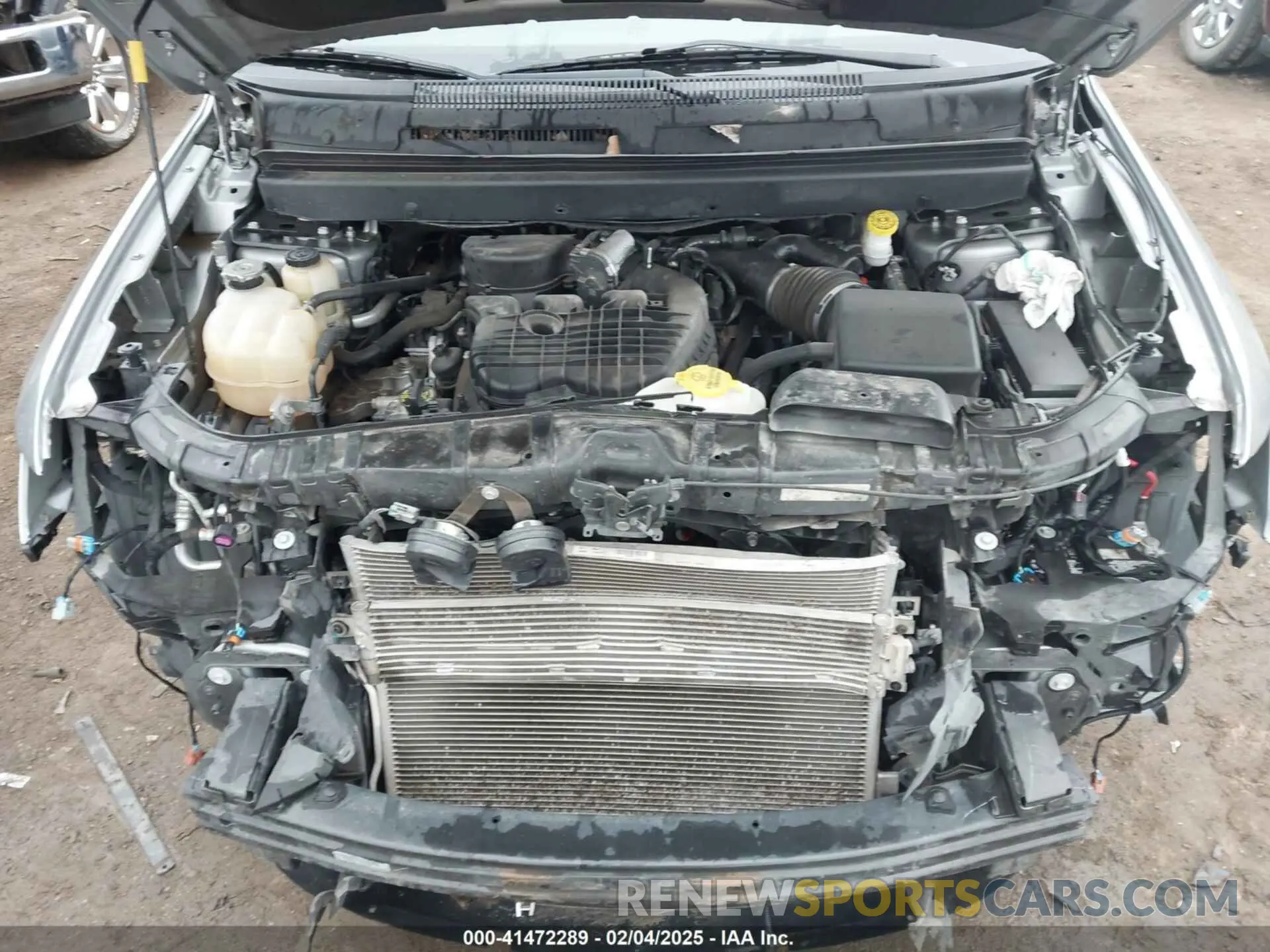 10 Photograph of a damaged car 3C4PDCBG9KT869149 DODGE JOURNEY 2019