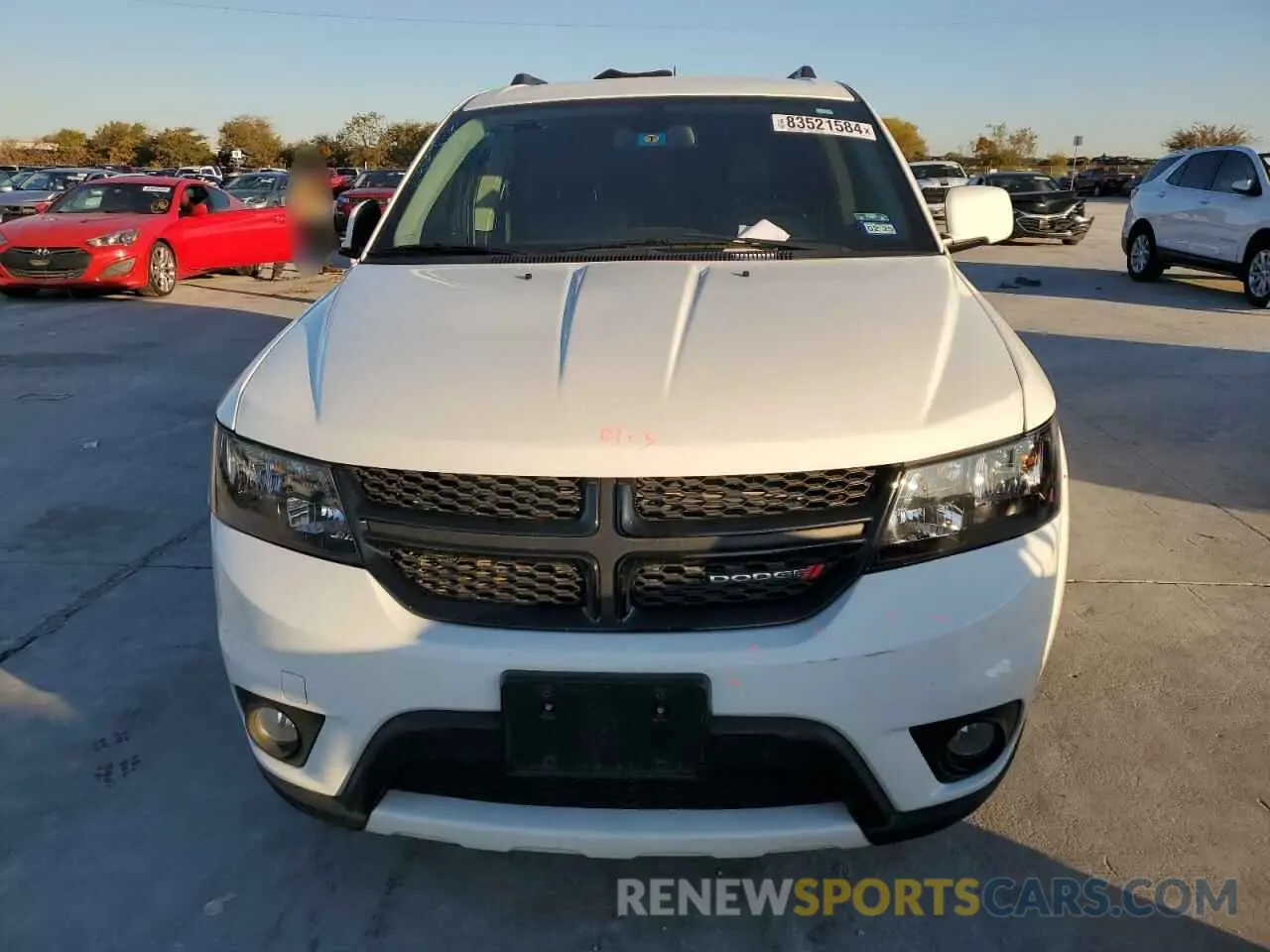5 Photograph of a damaged car 3C4PDCBGXKT852540 DODGE JOURNEY 2019