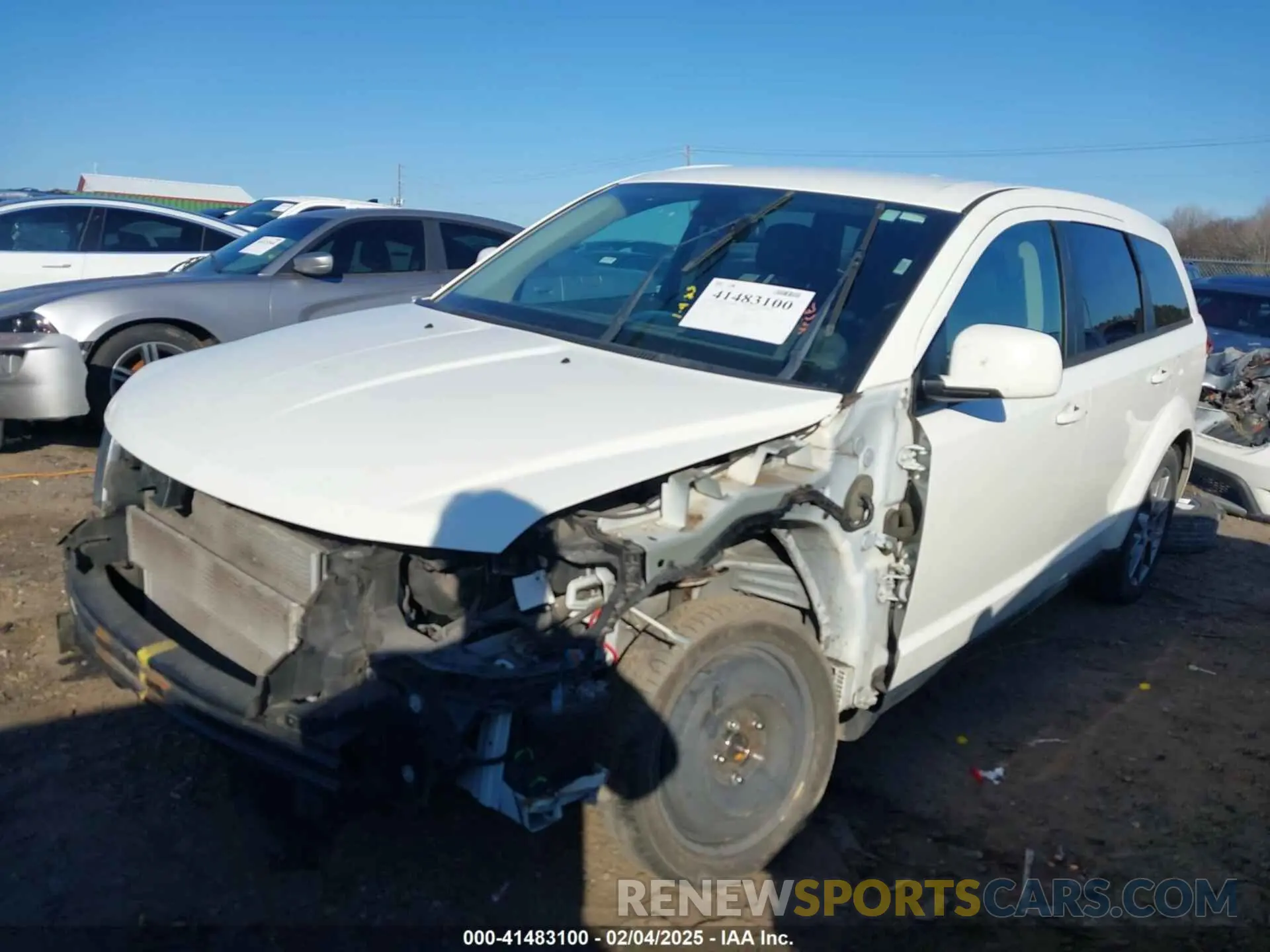 2 Photograph of a damaged car 3C4PDCEG1KT694035 DODGE JOURNEY 2019
