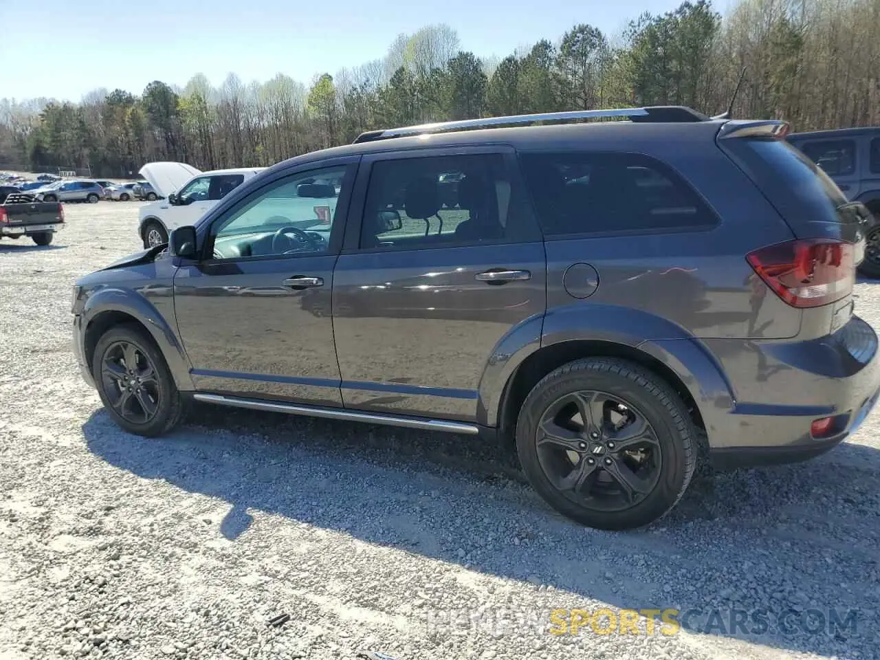 2 Photograph of a damaged car 3C4PDCGB1KT869093 DODGE JOURNEY 2019