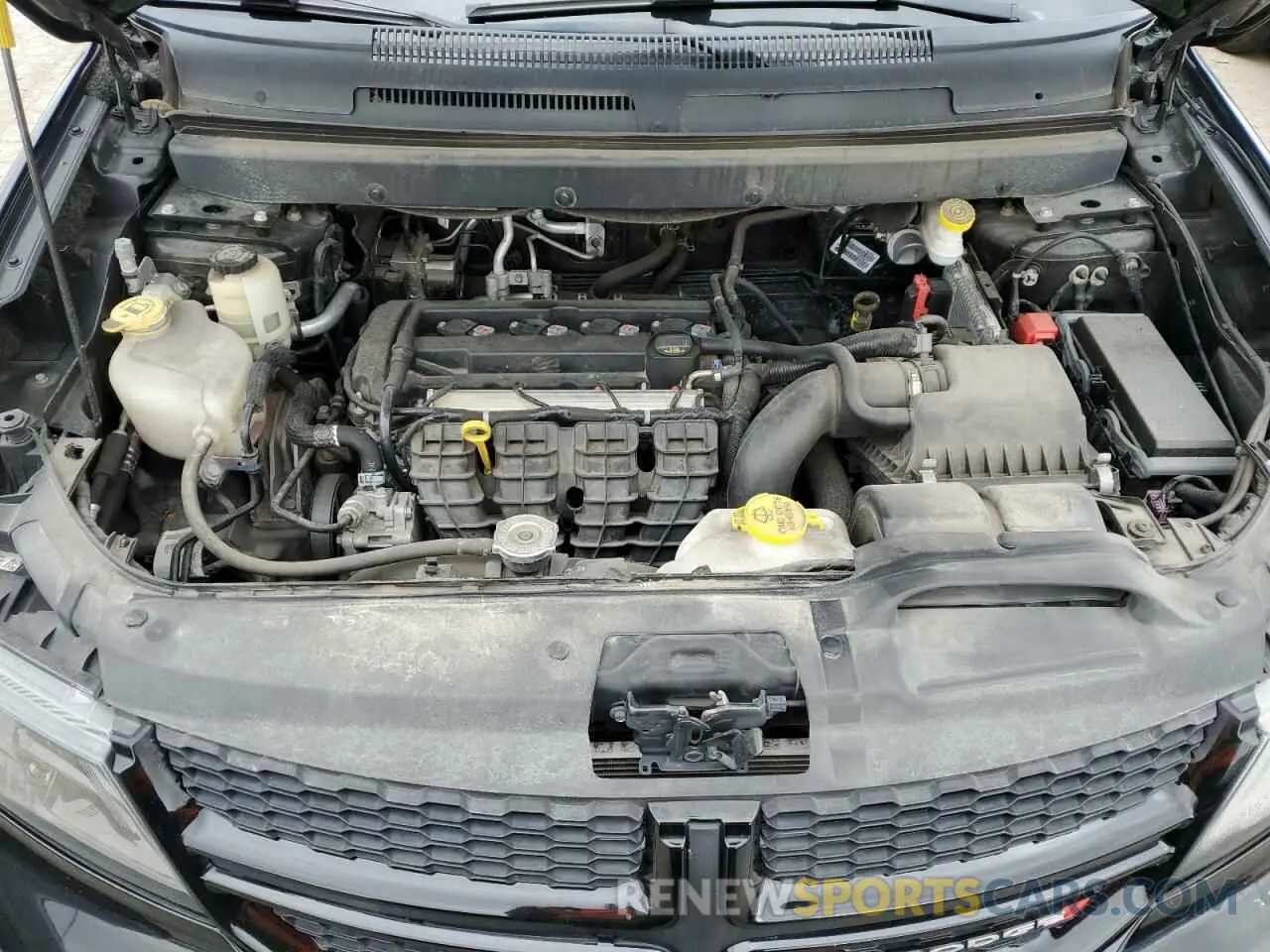 12 Photograph of a damaged car 3C4PDCGB3KT868933 DODGE JOURNEY 2019