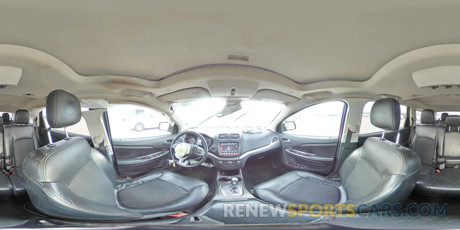 13 Photograph of a damaged car 3C4PDCGB5KT873793 DODGE JOURNEY 2019