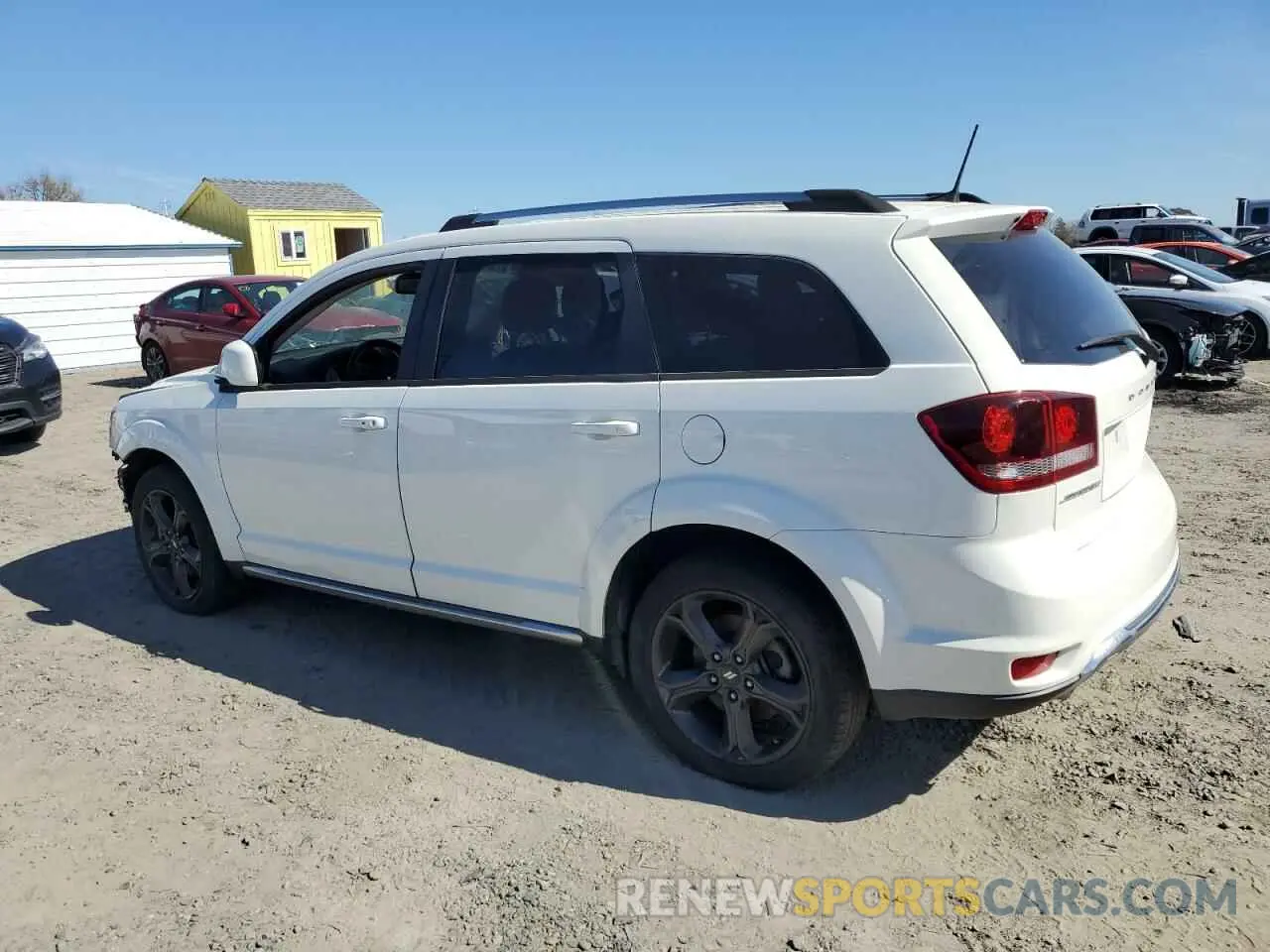 2 Photograph of a damaged car 3C4PDCGG0KT693875 DODGE JOURNEY 2019