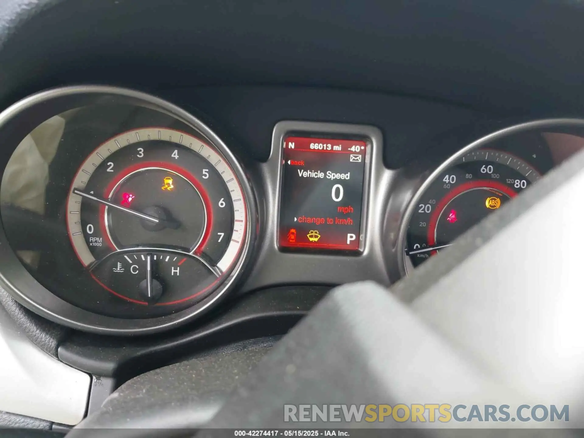 7 Photograph of a damaged car 3C4PDCGG0KT717656 DODGE JOURNEY 2019