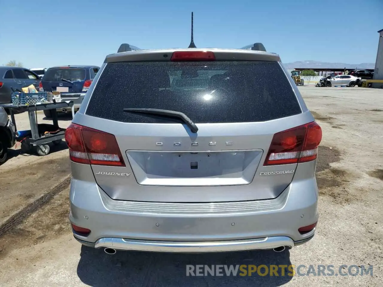 6 Photograph of a damaged car 3C4PDCGG1KT797517 DODGE JOURNEY 2019