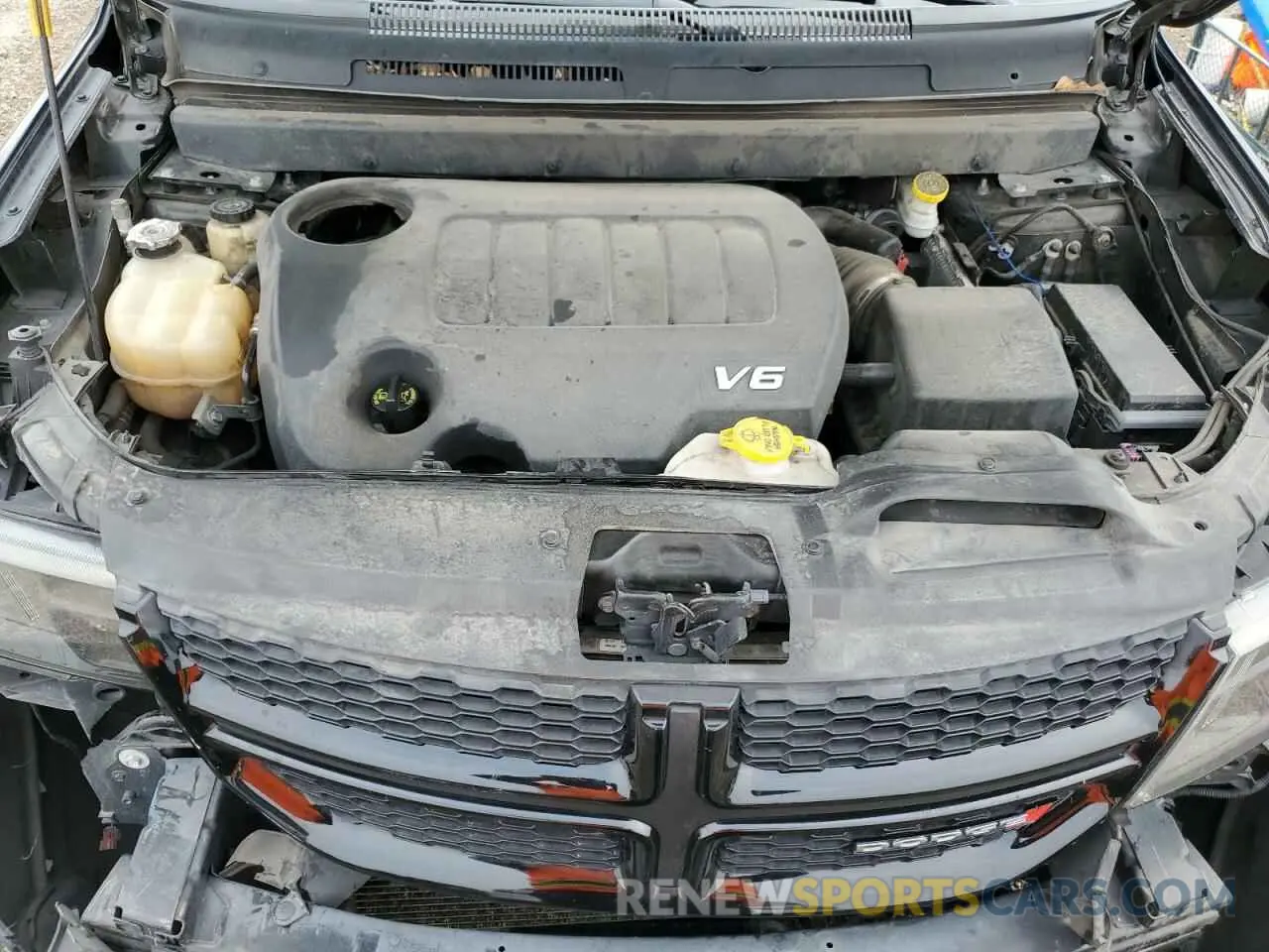 11 Photograph of a damaged car 3C4PDCGG2KT861581 DODGE JOURNEY 2019