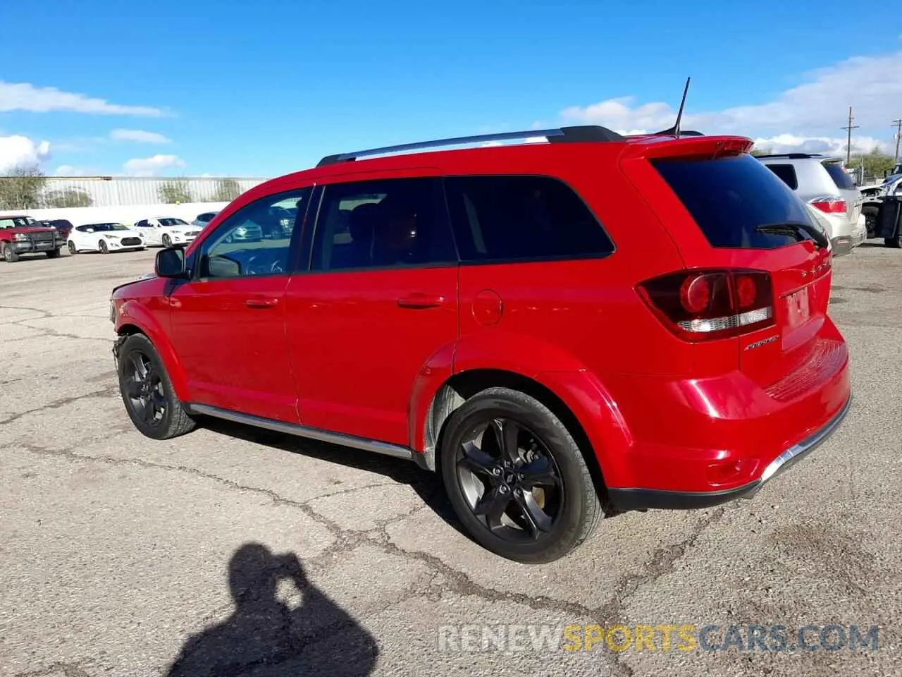 2 Photograph of a damaged car 3C4PDCGG5KT860876 DODGE JOURNEY 2019