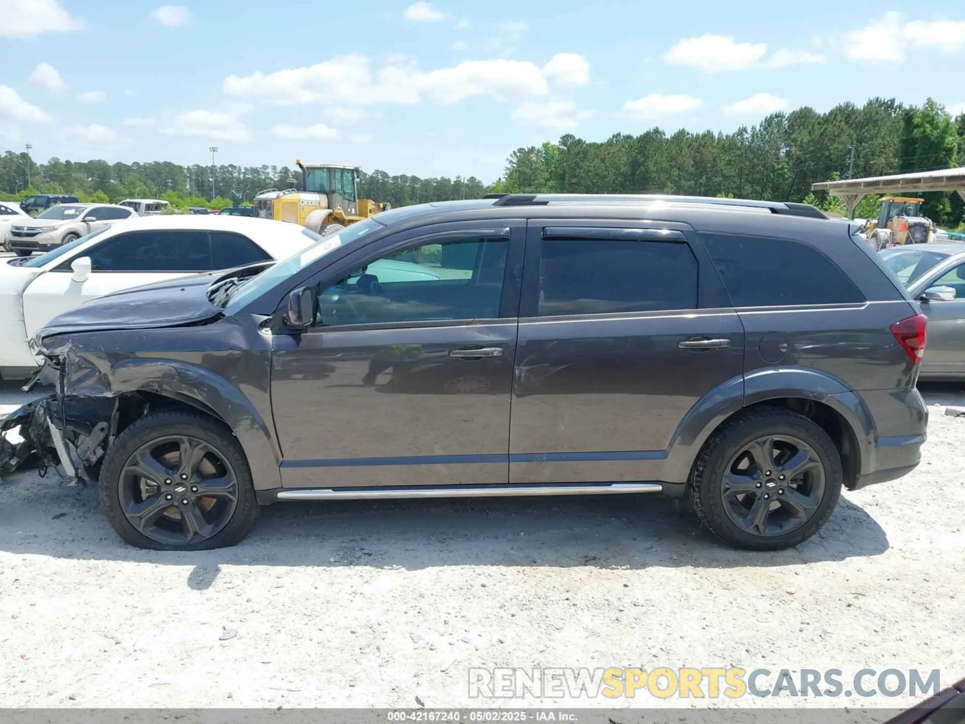 14 Photograph of a damaged car 3C4PDCGG6KT738107 DODGE JOURNEY 2019