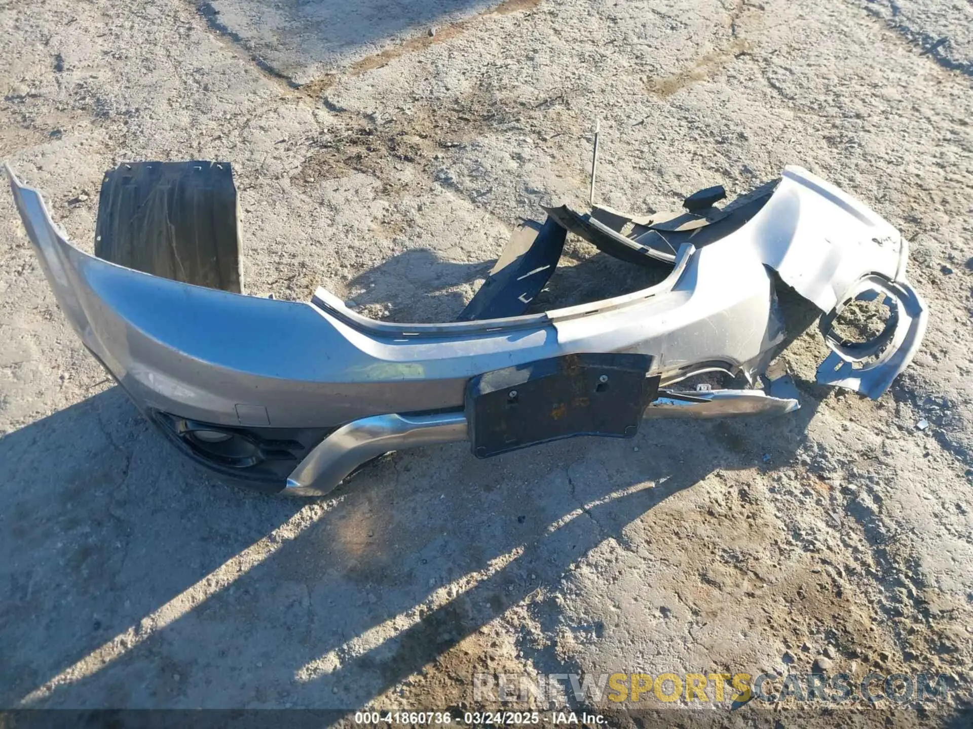 12 Photograph of a damaged car 3C4PDCGG8KT763560 DODGE JOURNEY 2019
