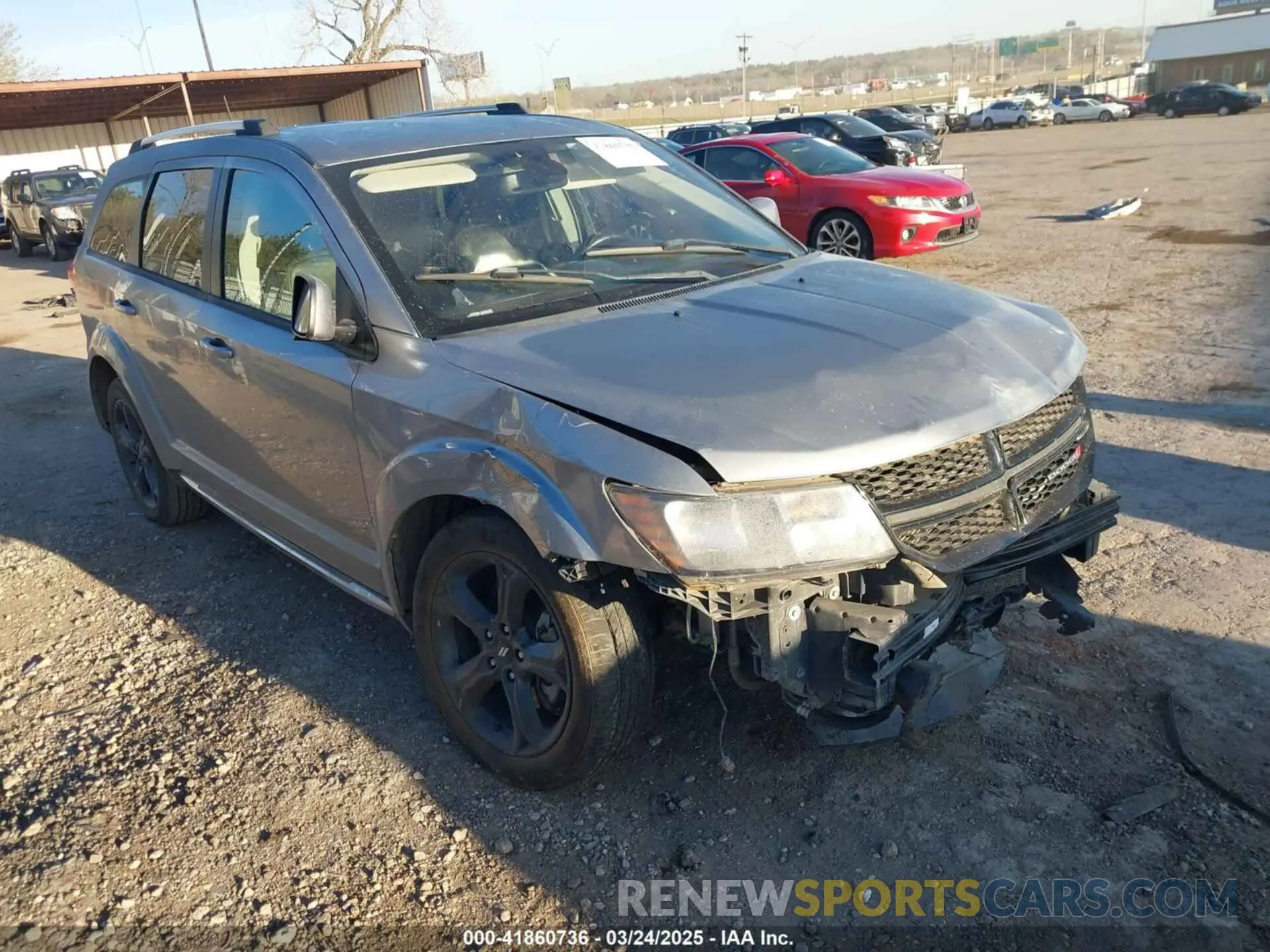 14 Photograph of a damaged car 3C4PDCGG8KT763560 DODGE JOURNEY 2019