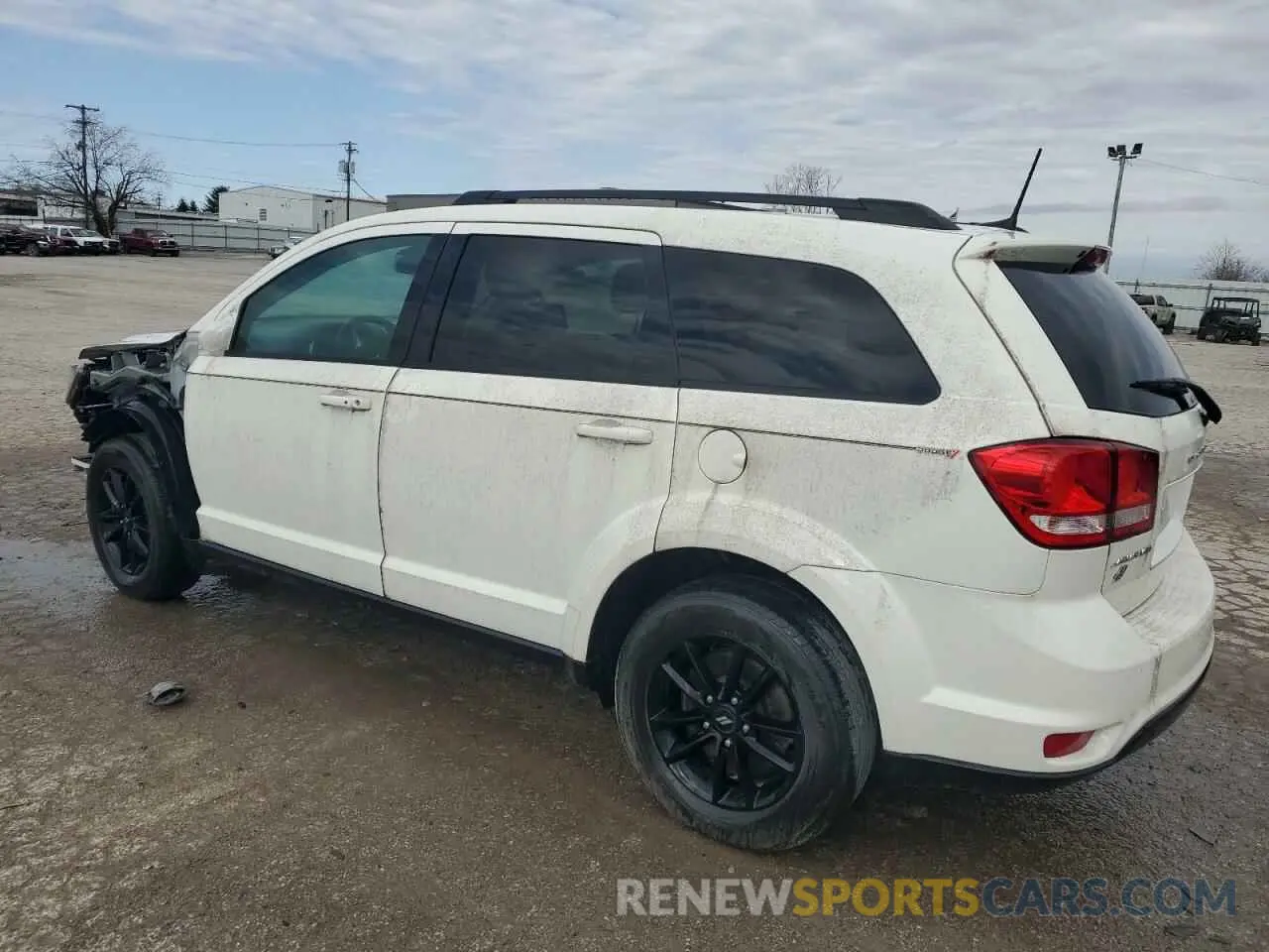 2 Photograph of a damaged car 3C4PDDBG0KT780057 DODGE JOURNEY 2019