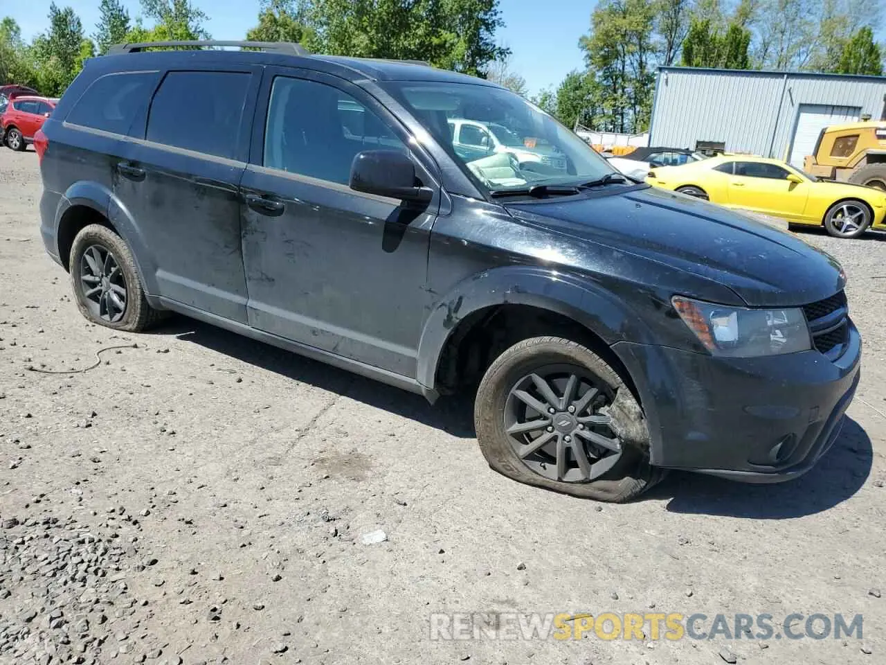 4 Photograph of a damaged car 3C4PDDBG1KT849001 DODGE JOURNEY 2019