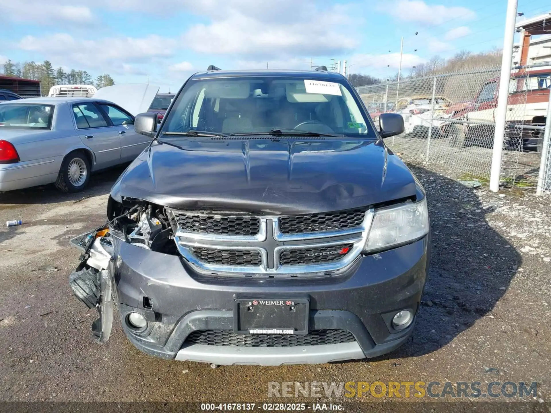 12 Photograph of a damaged car 3C4PDDBG2KT775054 DODGE JOURNEY 2019