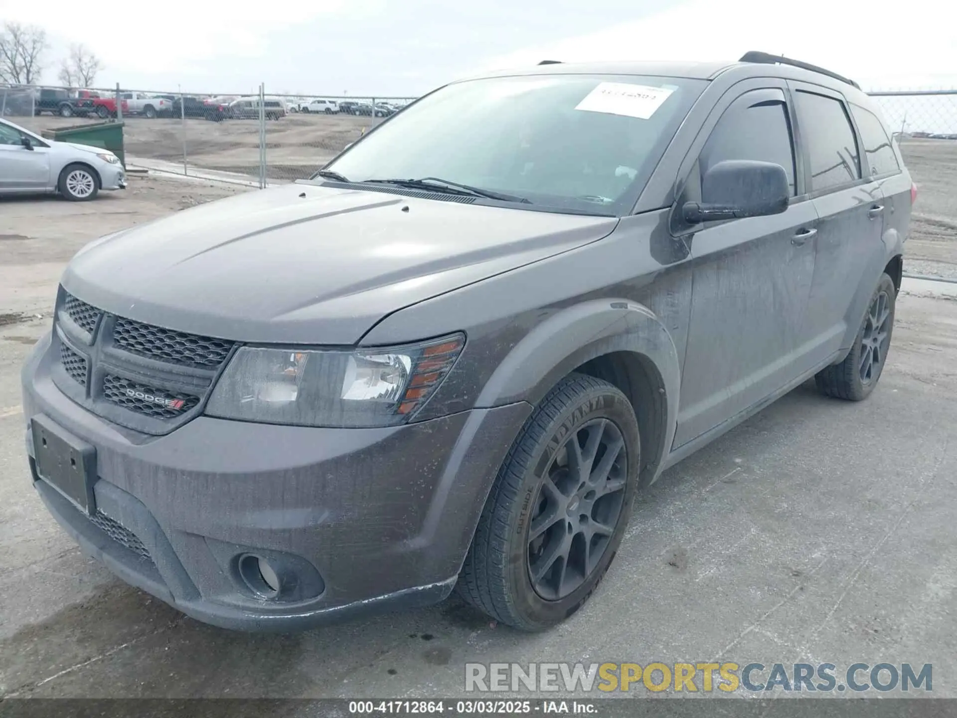 2 Photograph of a damaged car 3C4PDDBG3KT702209 DODGE JOURNEY 2019