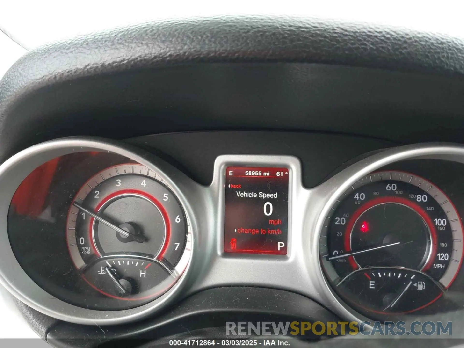 7 Photograph of a damaged car 3C4PDDBG3KT702209 DODGE JOURNEY 2019