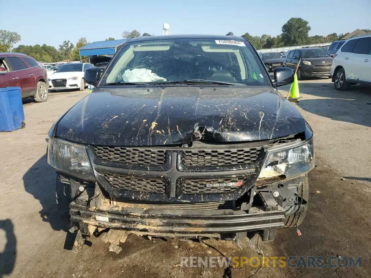 5 Photograph of a damaged car 3C4PDDEG0KT739262 DODGE JOURNEY 2019