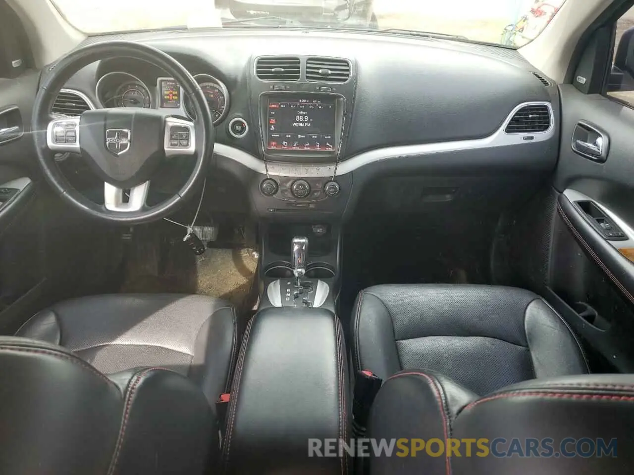 8 Photograph of a damaged car 3C4PDDEG0KT816552 DODGE JOURNEY 2019