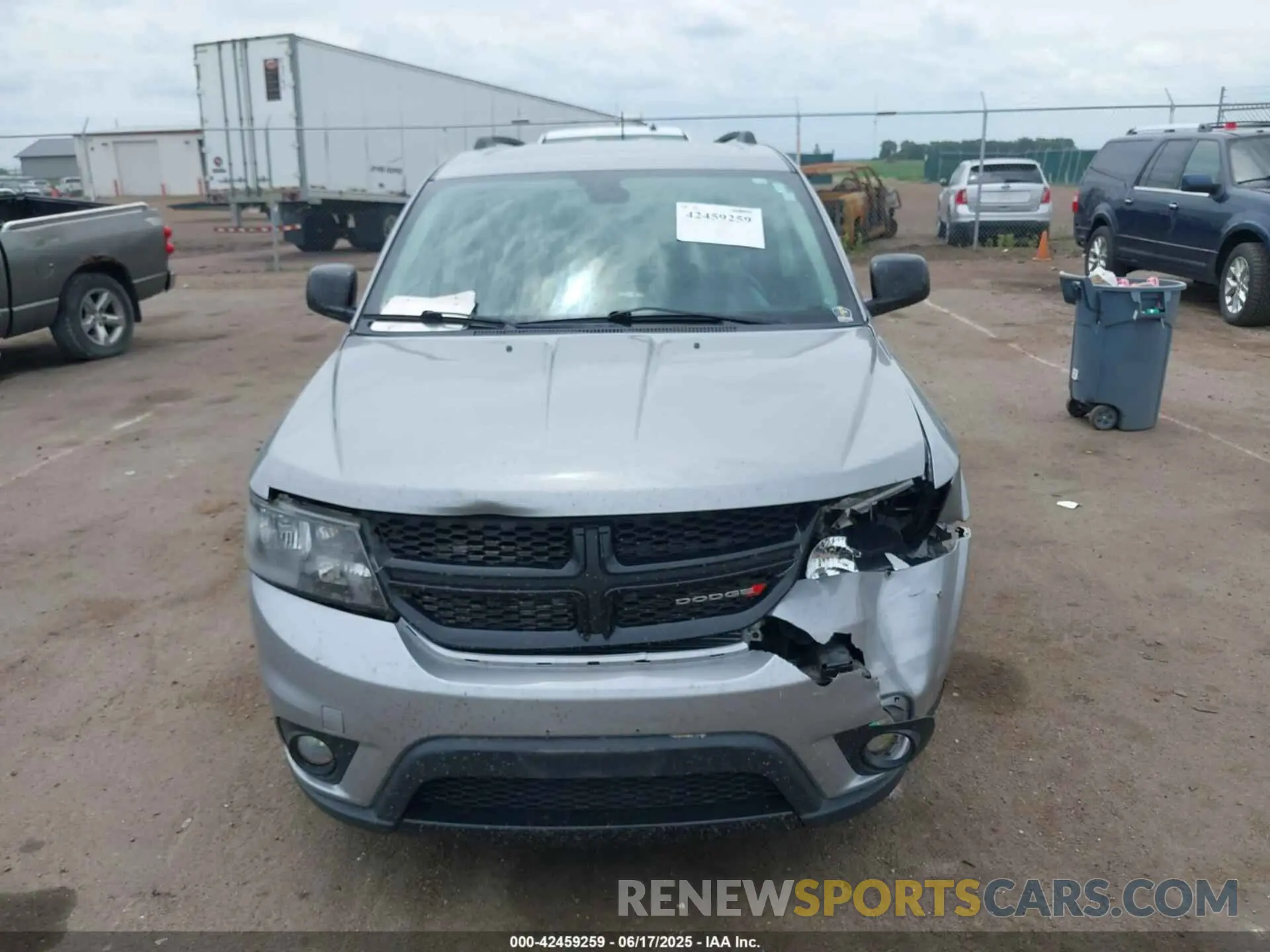 12 Photograph of a damaged car 3C4PDDEG1KT838172 DODGE JOURNEY 2019