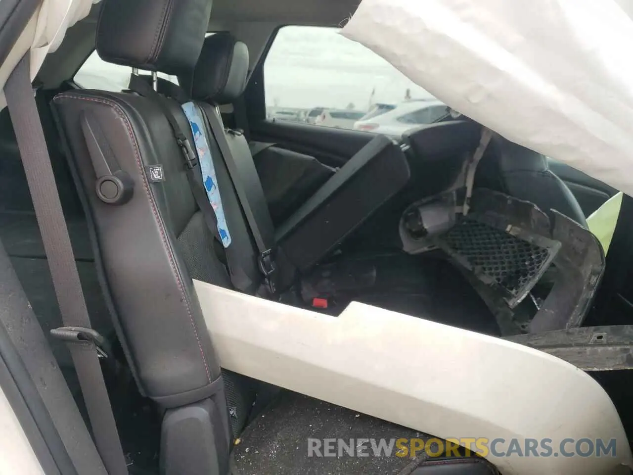 11 Photograph of a damaged car 3C4PDDEG2KT708921 DODGE JOURNEY 2019