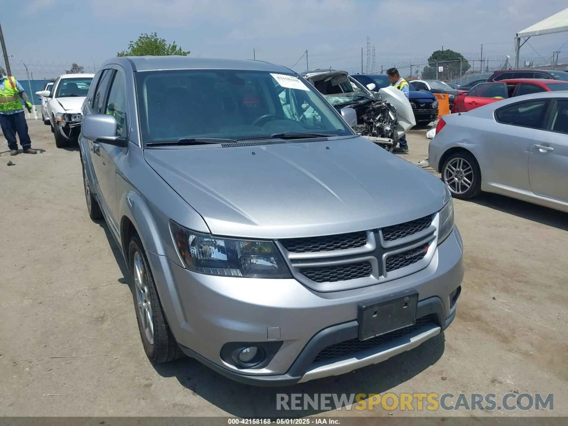 1 Photograph of a damaged car 3C4PDDEG3KT784924 DODGE JOURNEY 2019