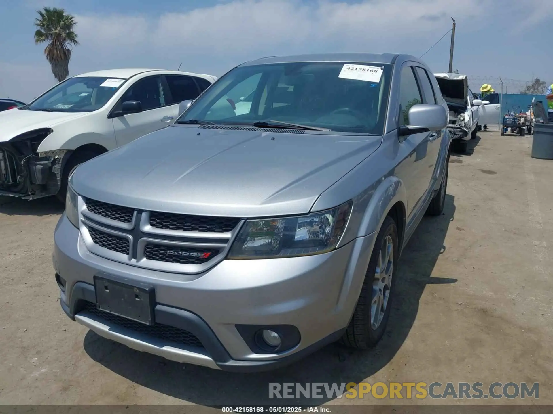 2 Photograph of a damaged car 3C4PDDEG3KT784924 DODGE JOURNEY 2019