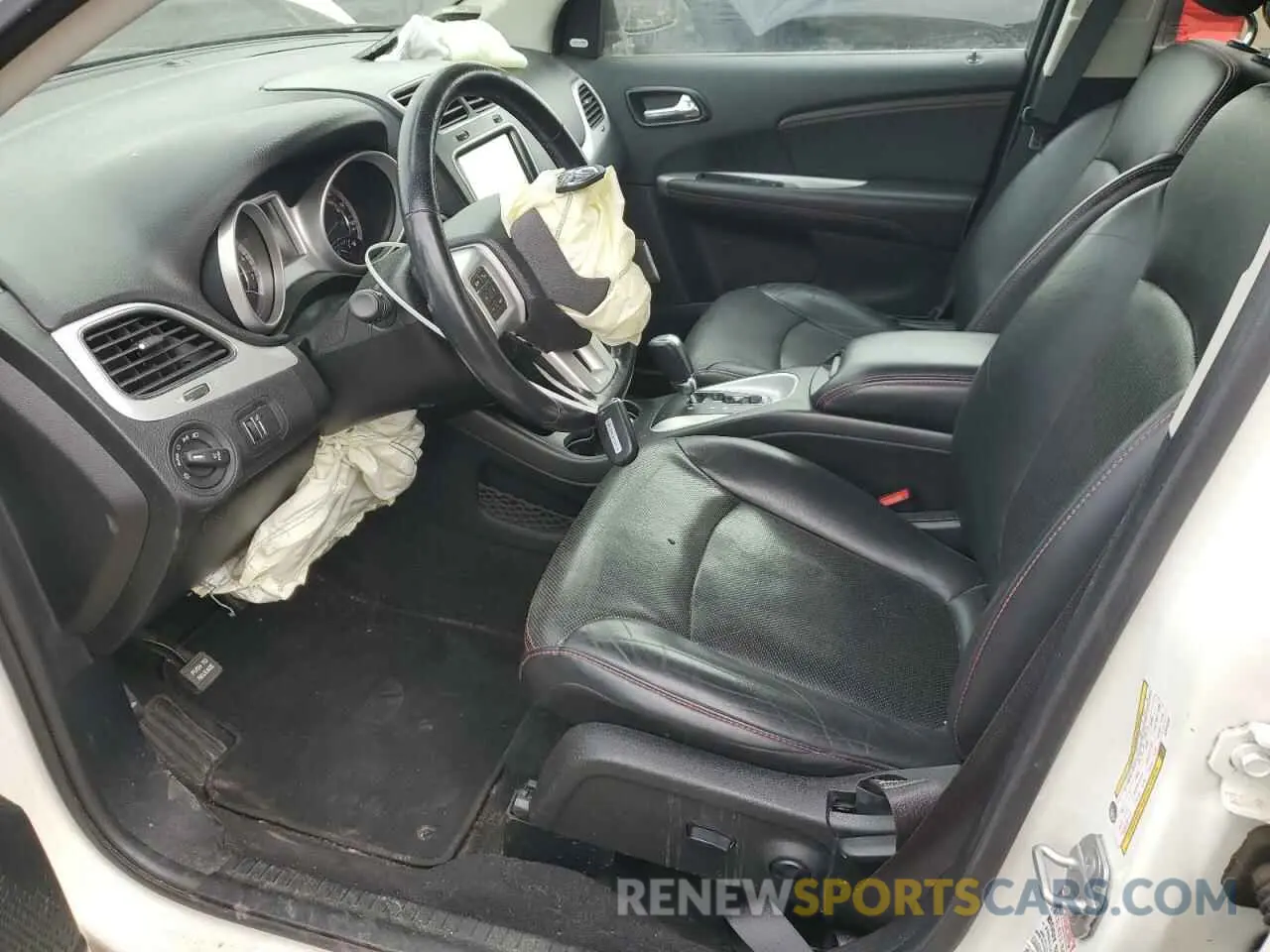 7 Photograph of a damaged car 3C4PDDEG3KT874350 DODGE JOURNEY 2019