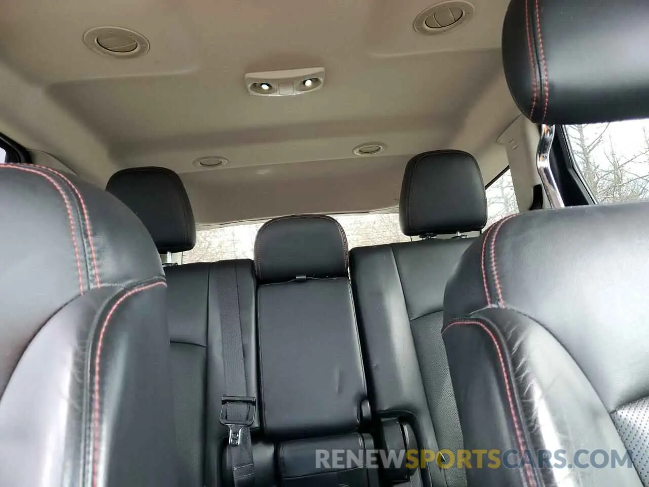 10 Photograph of a damaged car 3C4PDDEG4KT738888 DODGE JOURNEY 2019