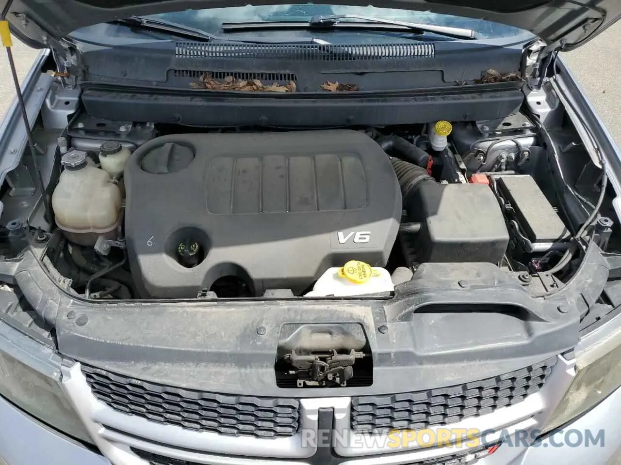 12 Photograph of a damaged car 3C4PDDEG4KT738888 DODGE JOURNEY 2019