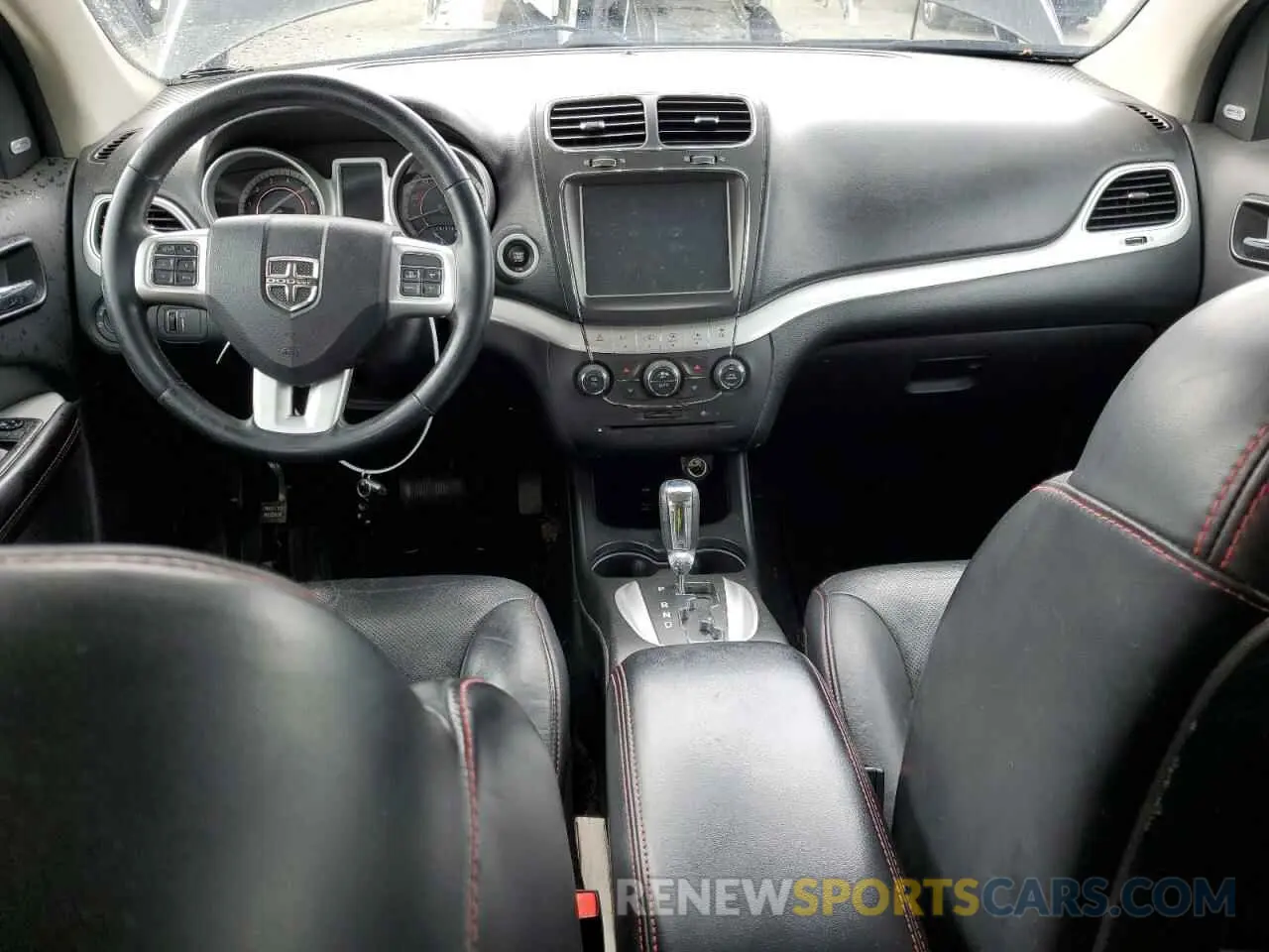 8 Photograph of a damaged car 3C4PDDEG4KT833984 DODGE JOURNEY 2019