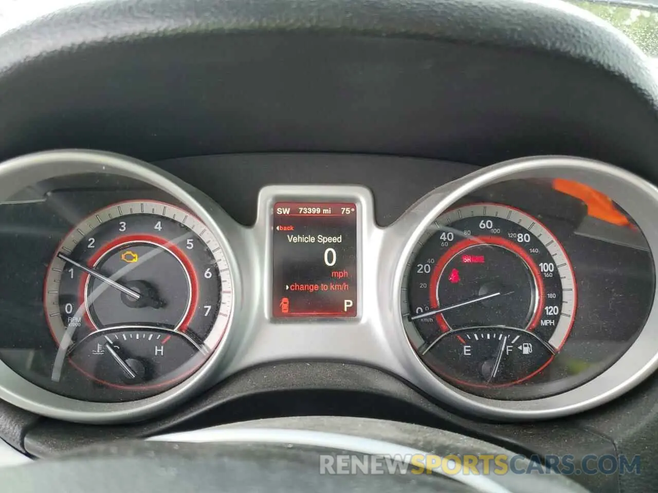 9 Photograph of a damaged car 3C4PDDEG4KT833984 DODGE JOURNEY 2019
