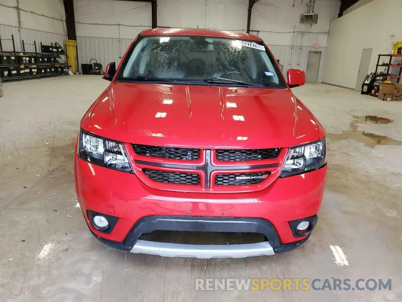 5 Photograph of a damaged car 3C4PDDEG5KT701915 DODGE JOURNEY 2019