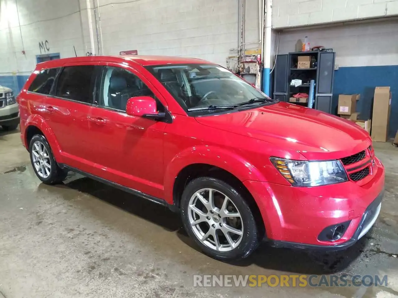 4 Photograph of a damaged car 3C4PDDEG5KT837185 DODGE JOURNEY 2019