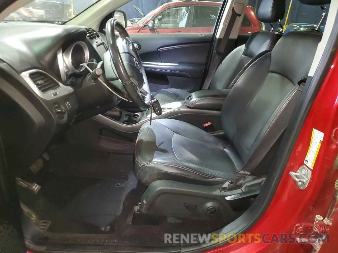 7 Photograph of a damaged car 3C4PDDEG5KT837185 DODGE JOURNEY 2019