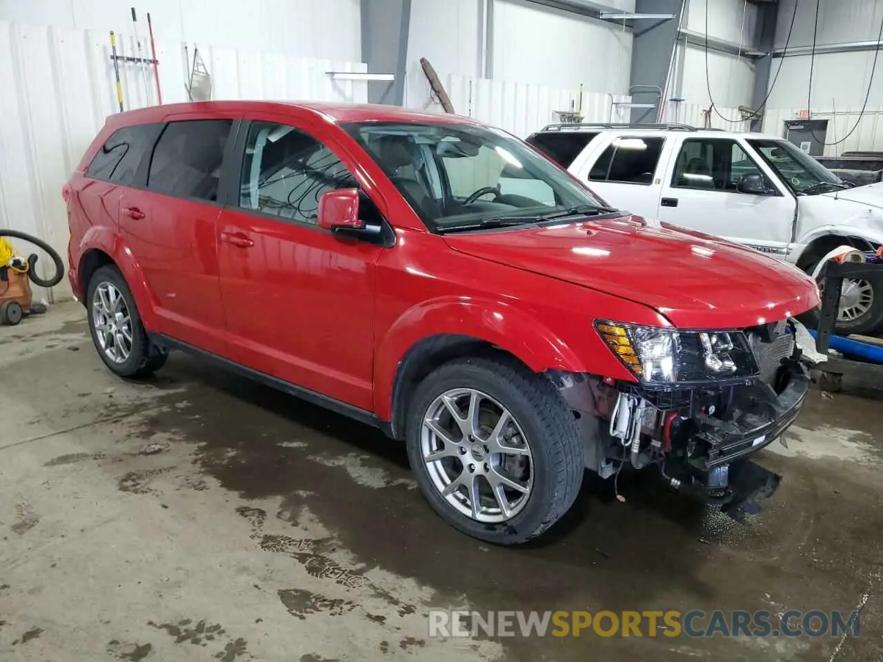 4 Photograph of a damaged car 3C4PDDEG6KT784450 DODGE JOURNEY 2019