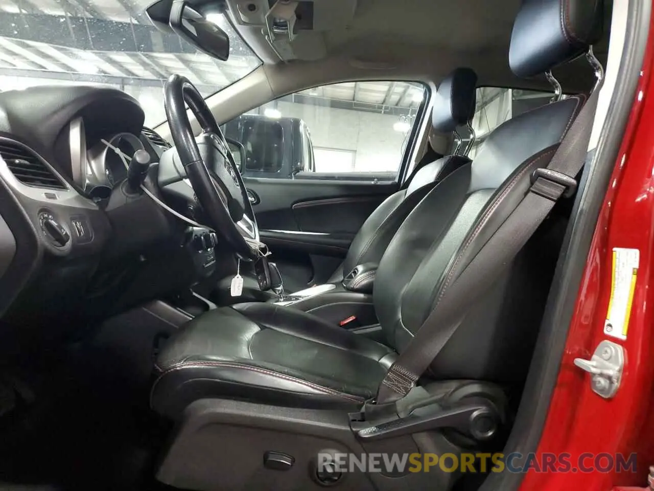 7 Photograph of a damaged car 3C4PDDEG6KT784450 DODGE JOURNEY 2019