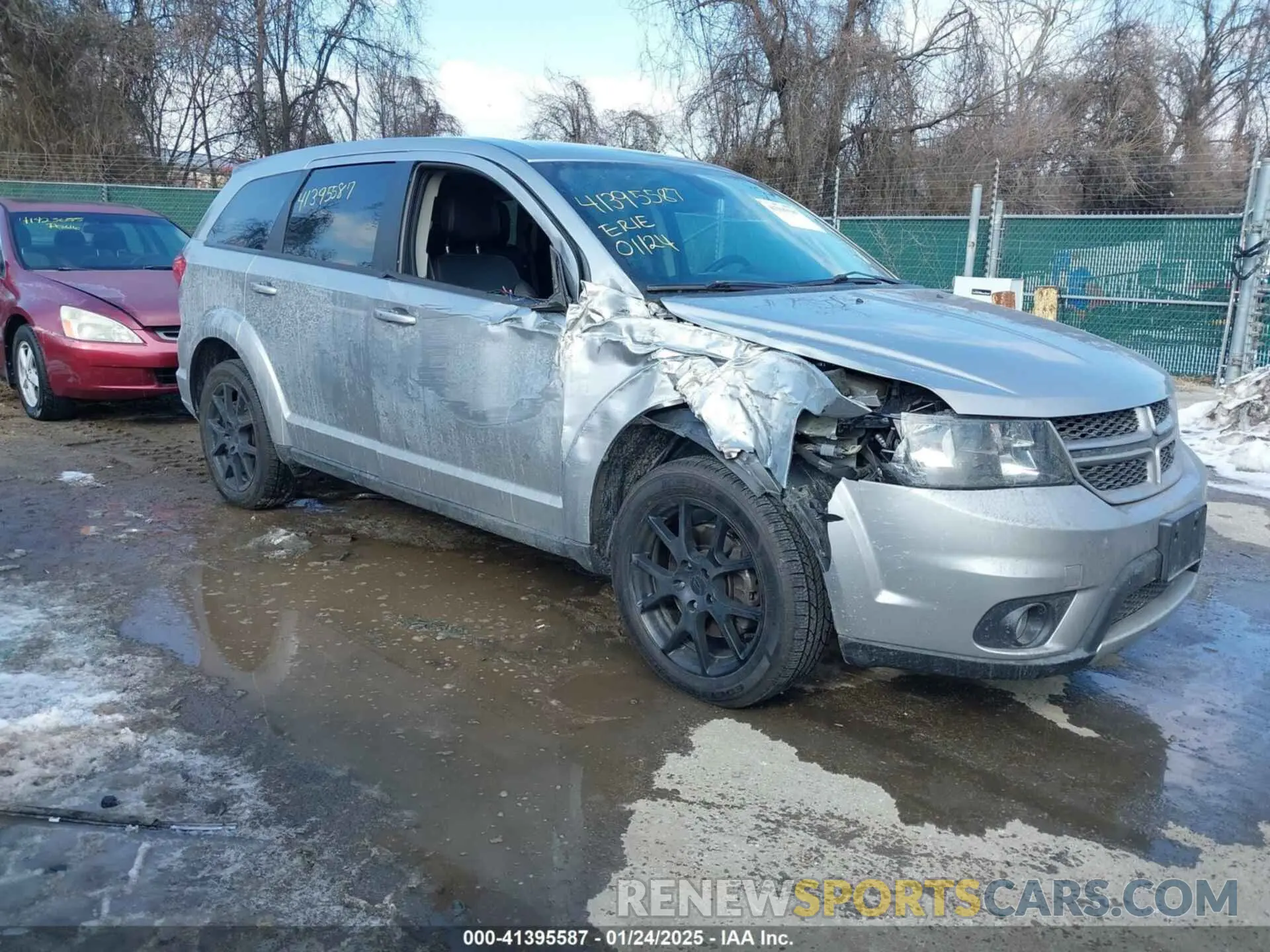 1 Photograph of a damaged car 3C4PDDEG6KT785047 DODGE JOURNEY 2019