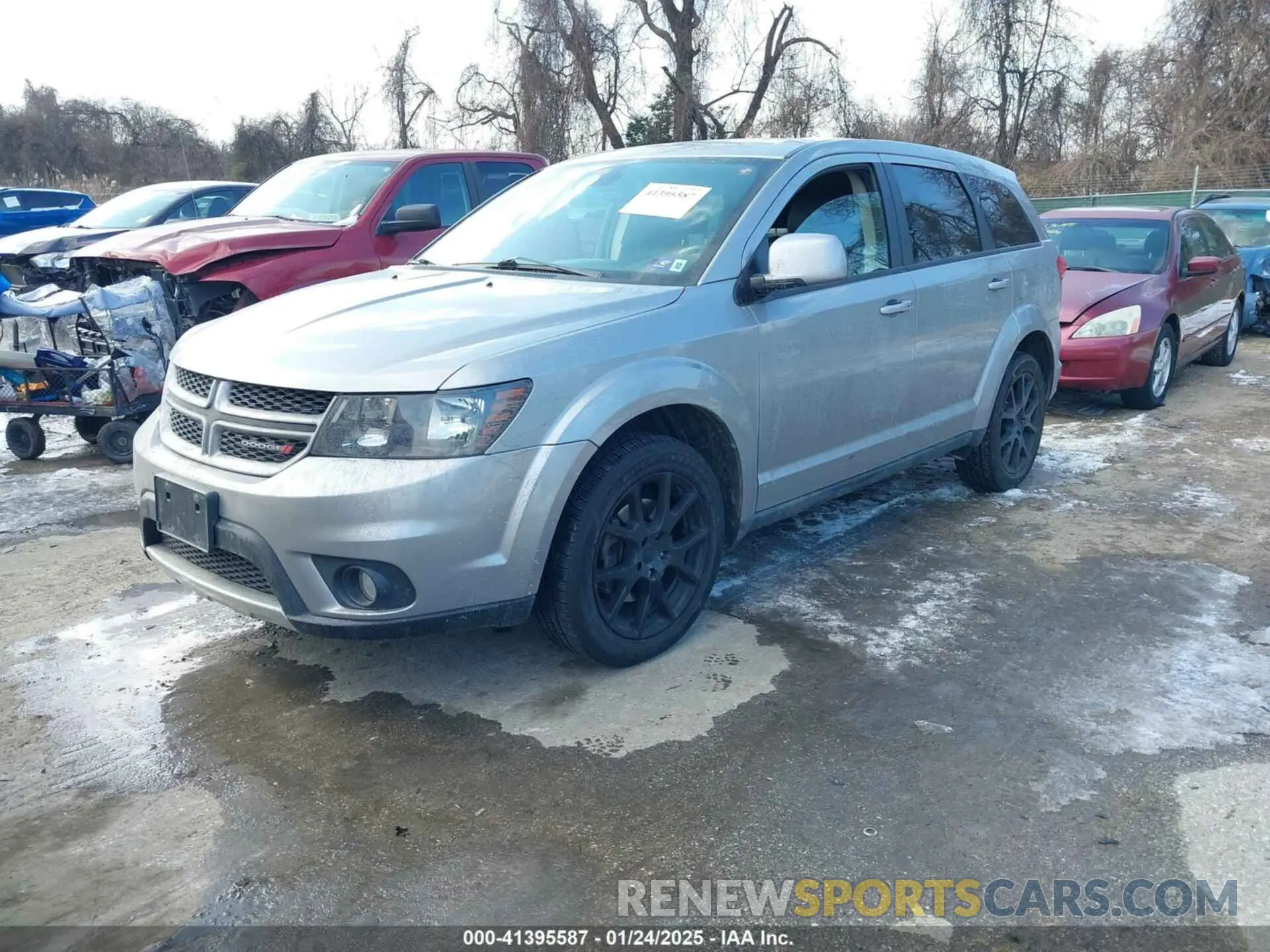 2 Photograph of a damaged car 3C4PDDEG6KT785047 DODGE JOURNEY 2019