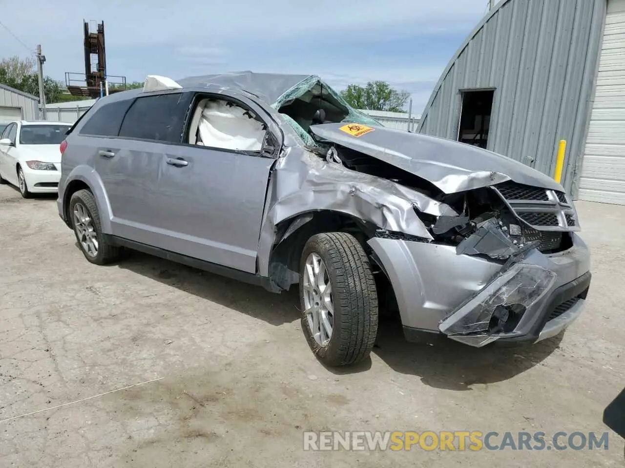 4 Photograph of a damaged car 3C4PDDEG7KT681652 DODGE JOURNEY 2019