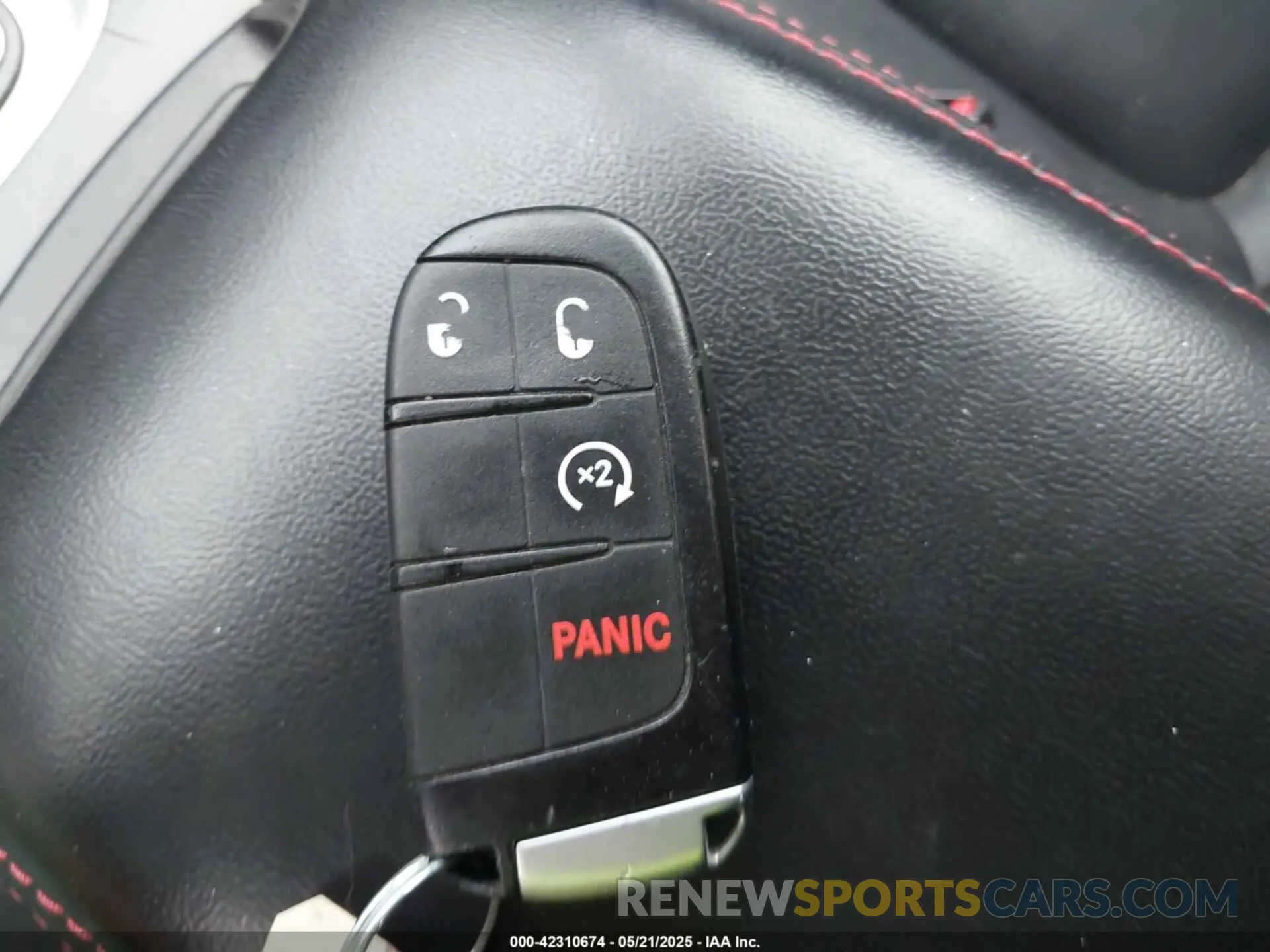 11 Photograph of a damaged car 3C4PDDEG7KT795151 DODGE JOURNEY 2019