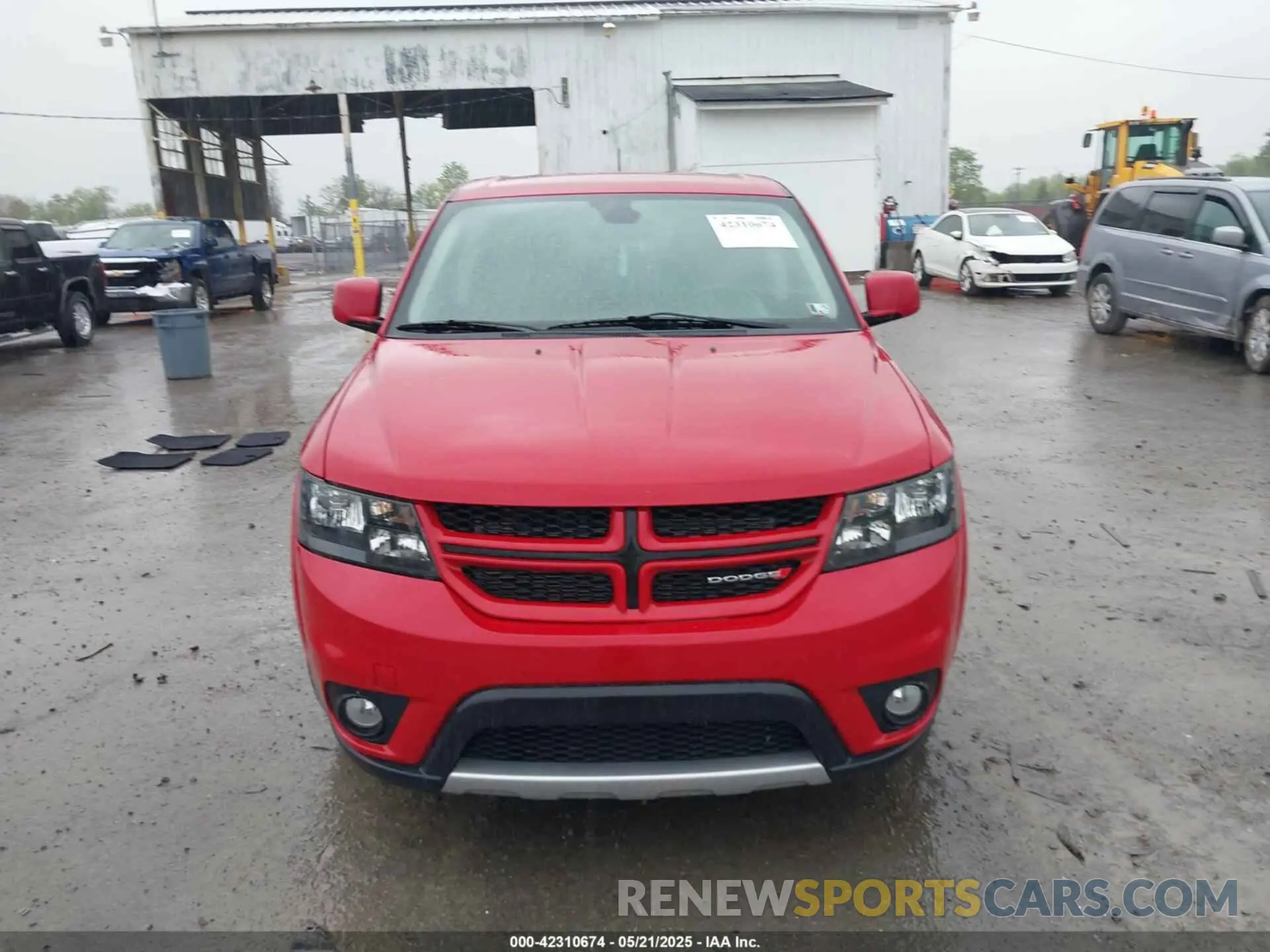 12 Photograph of a damaged car 3C4PDDEG7KT795151 DODGE JOURNEY 2019