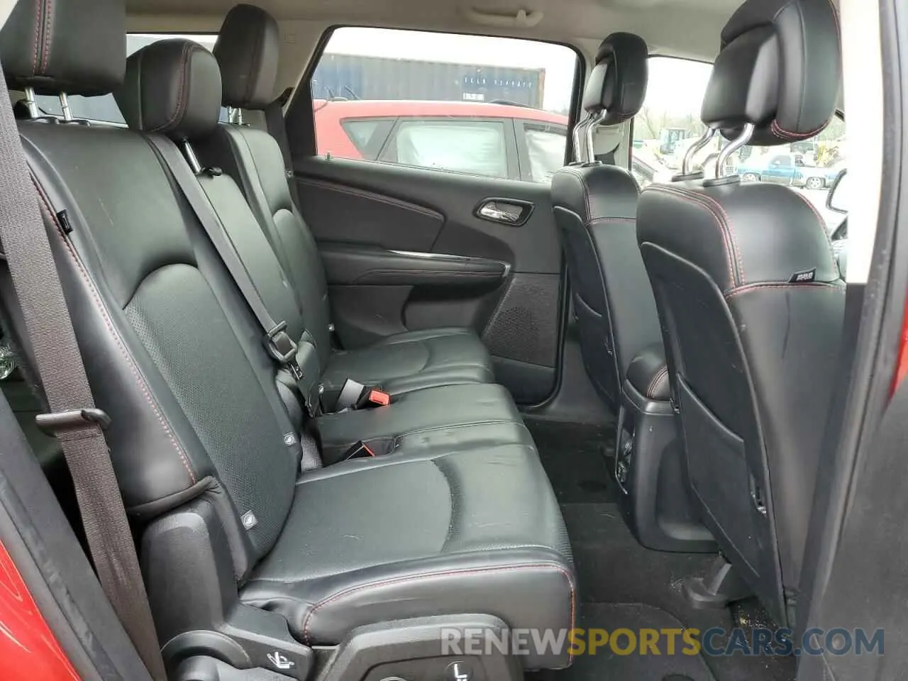 11 Photograph of a damaged car 3C4PDDEG7KT838175 DODGE JOURNEY 2019