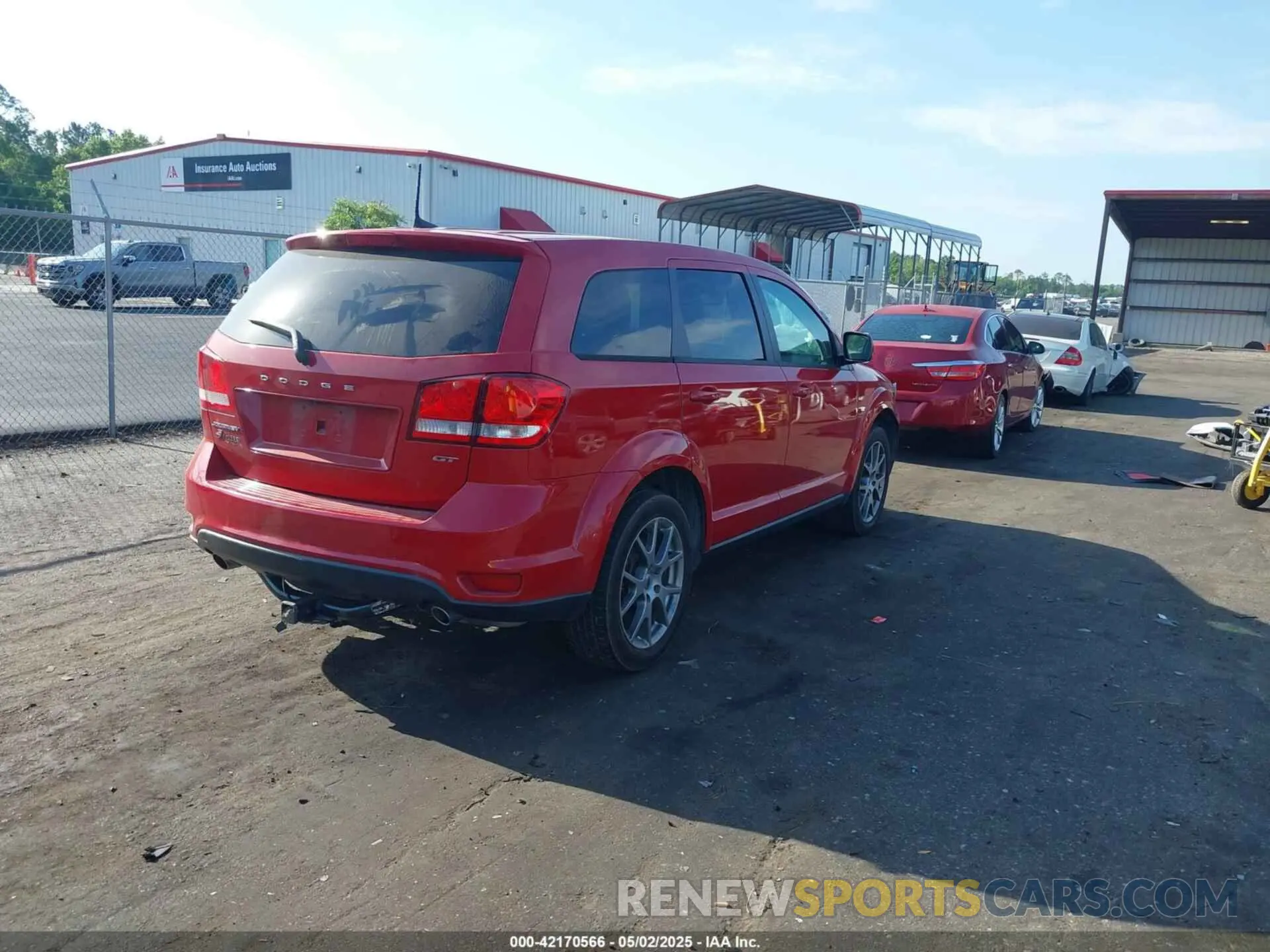 4 Photograph of a damaged car 3C4PDDEG8KT694989 DODGE JOURNEY 2019