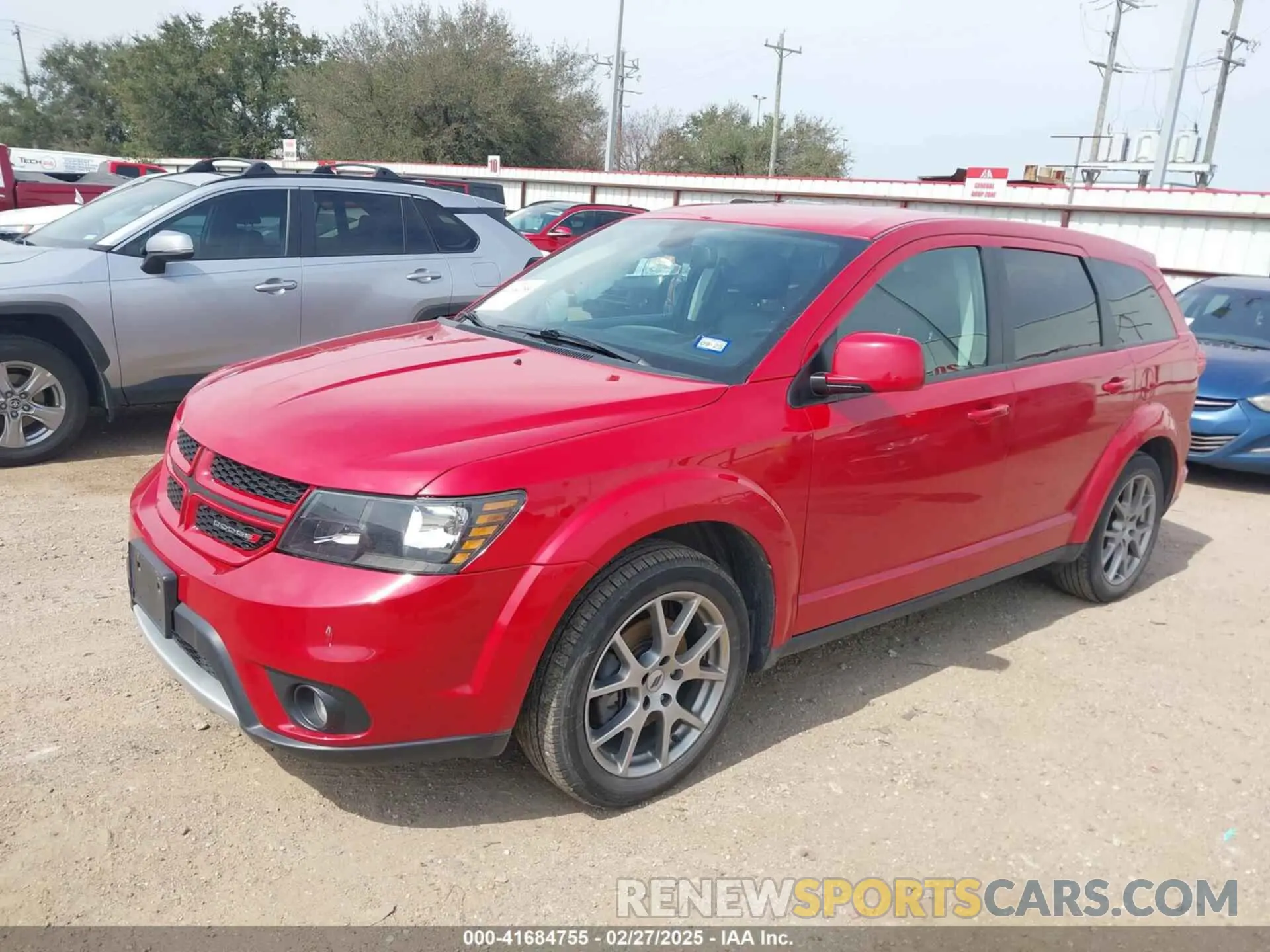 2 Photograph of a damaged car 3C4PDDEG8KT720006 DODGE JOURNEY 2019