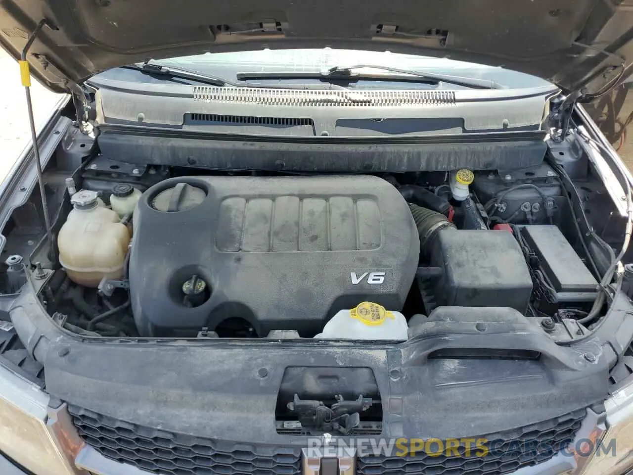 12 Photograph of a damaged car 3C4PDDEG8KT752213 DODGE JOURNEY 2019