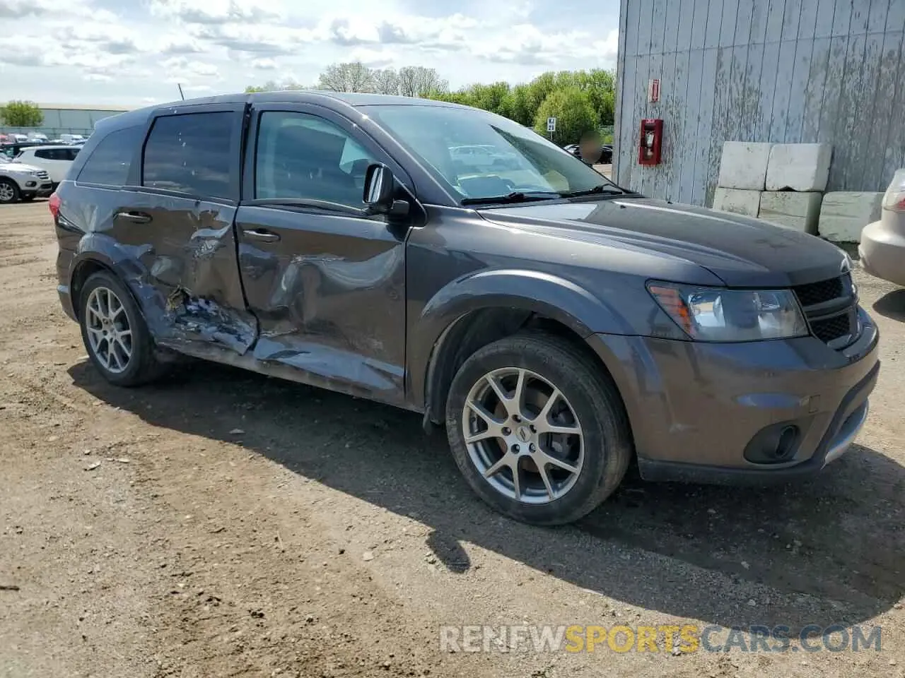 4 Photograph of a damaged car 3C4PDDEG8KT752213 DODGE JOURNEY 2019
