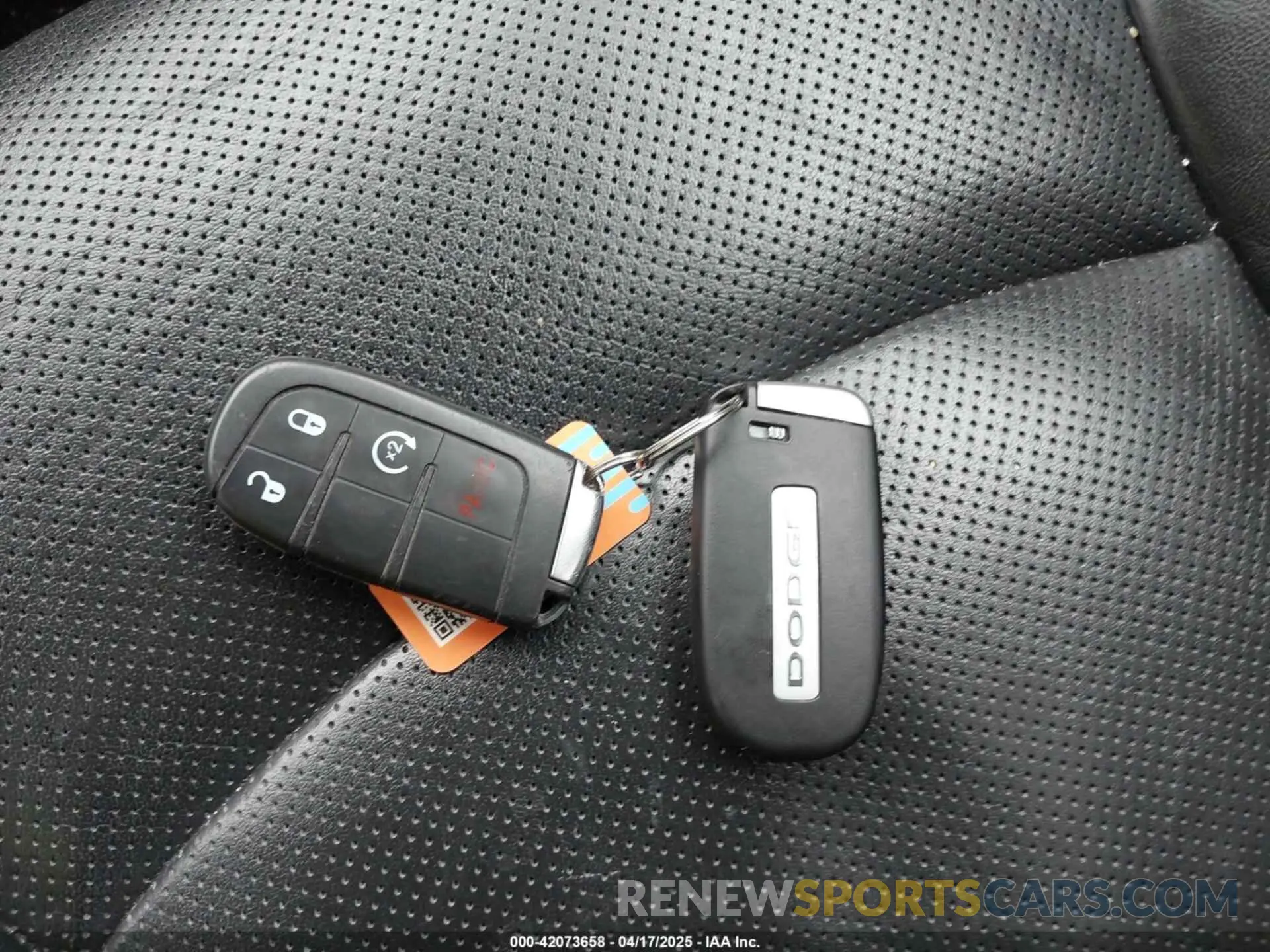 11 Photograph of a damaged car 3C4PDDEG9KT687968 DODGE JOURNEY 2019