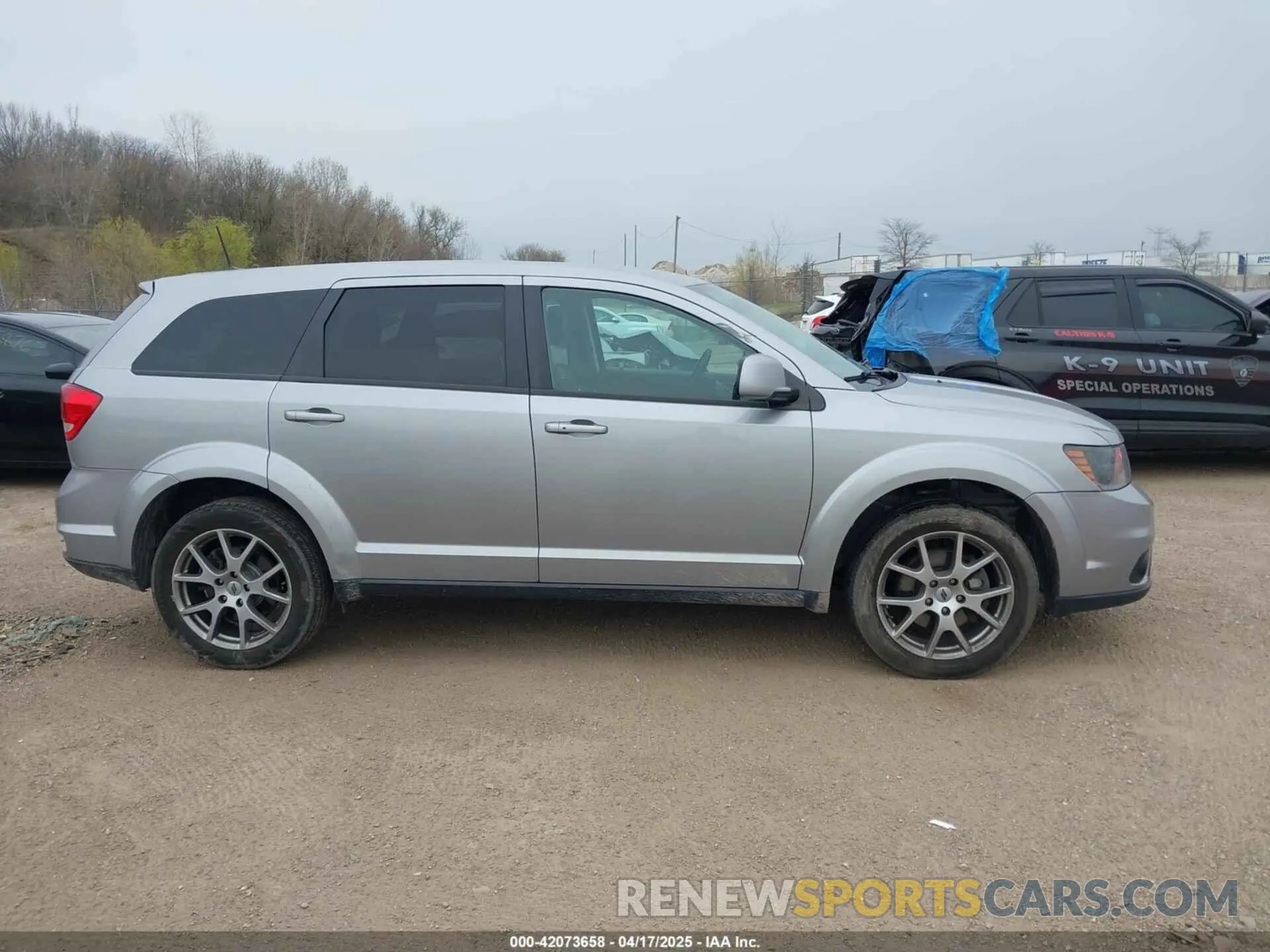 13 Photograph of a damaged car 3C4PDDEG9KT687968 DODGE JOURNEY 2019