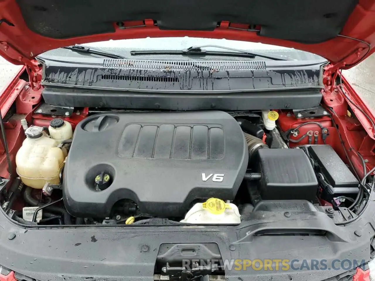 12 Photograph of a damaged car 3C4PDDEG9KT708379 DODGE JOURNEY 2019
